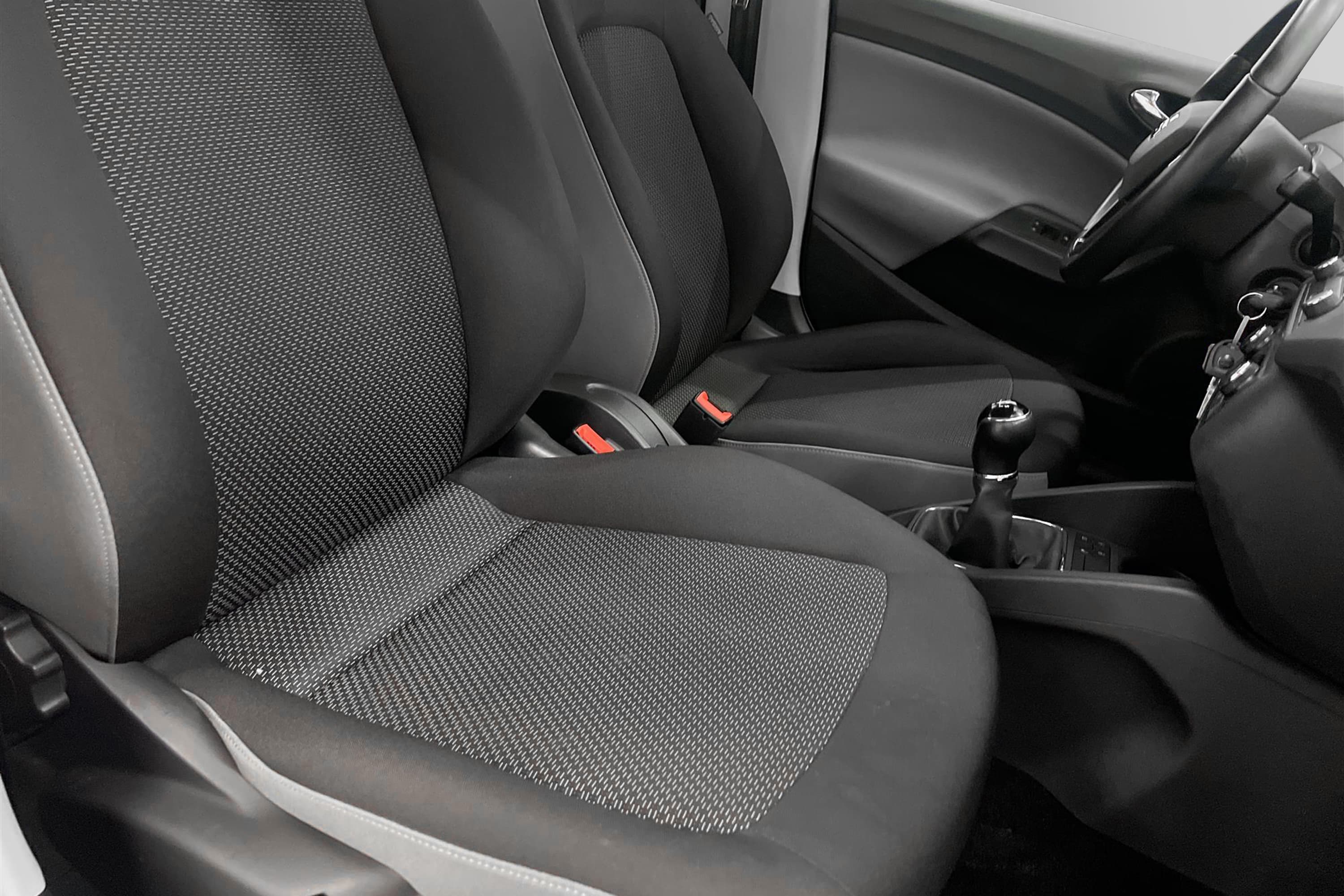 SEAT Ibiza 1.2 TSI 90hk Sensorer Välserv Låg Skatt 0,49l/mil