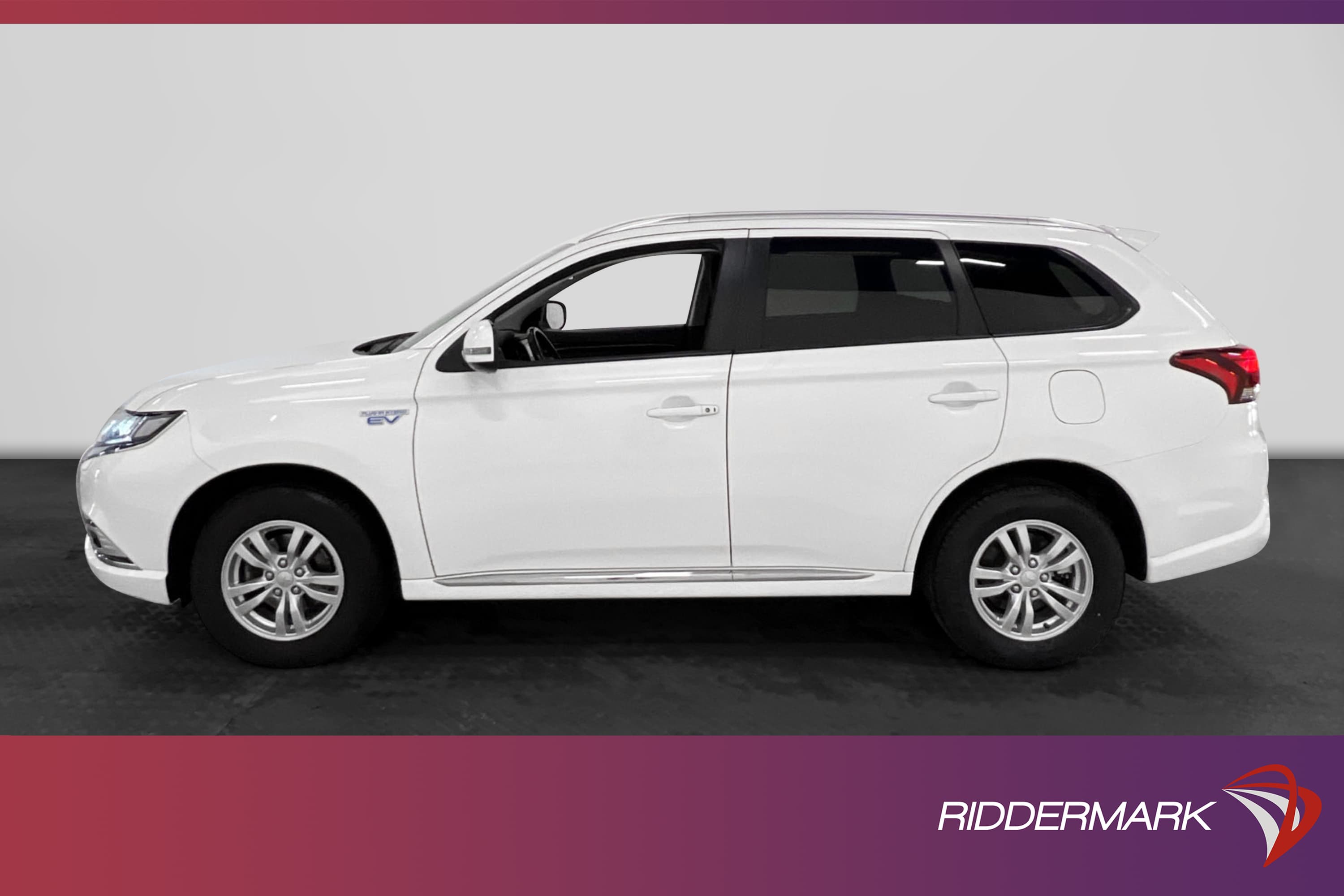 Mitsubishi Outlander PHEV 4WD 230hk