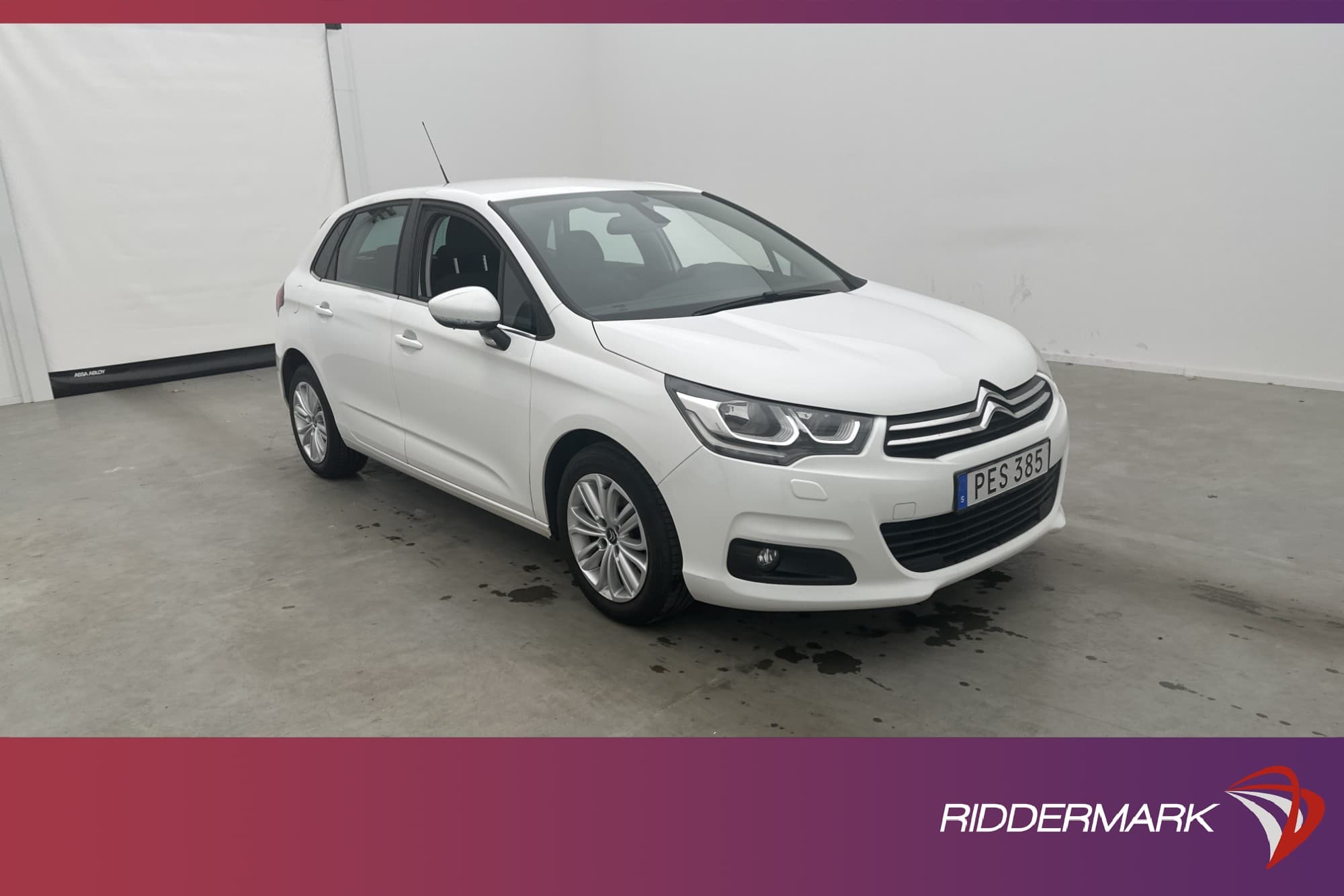 Citroën C4 1.2 e-THP 130hk