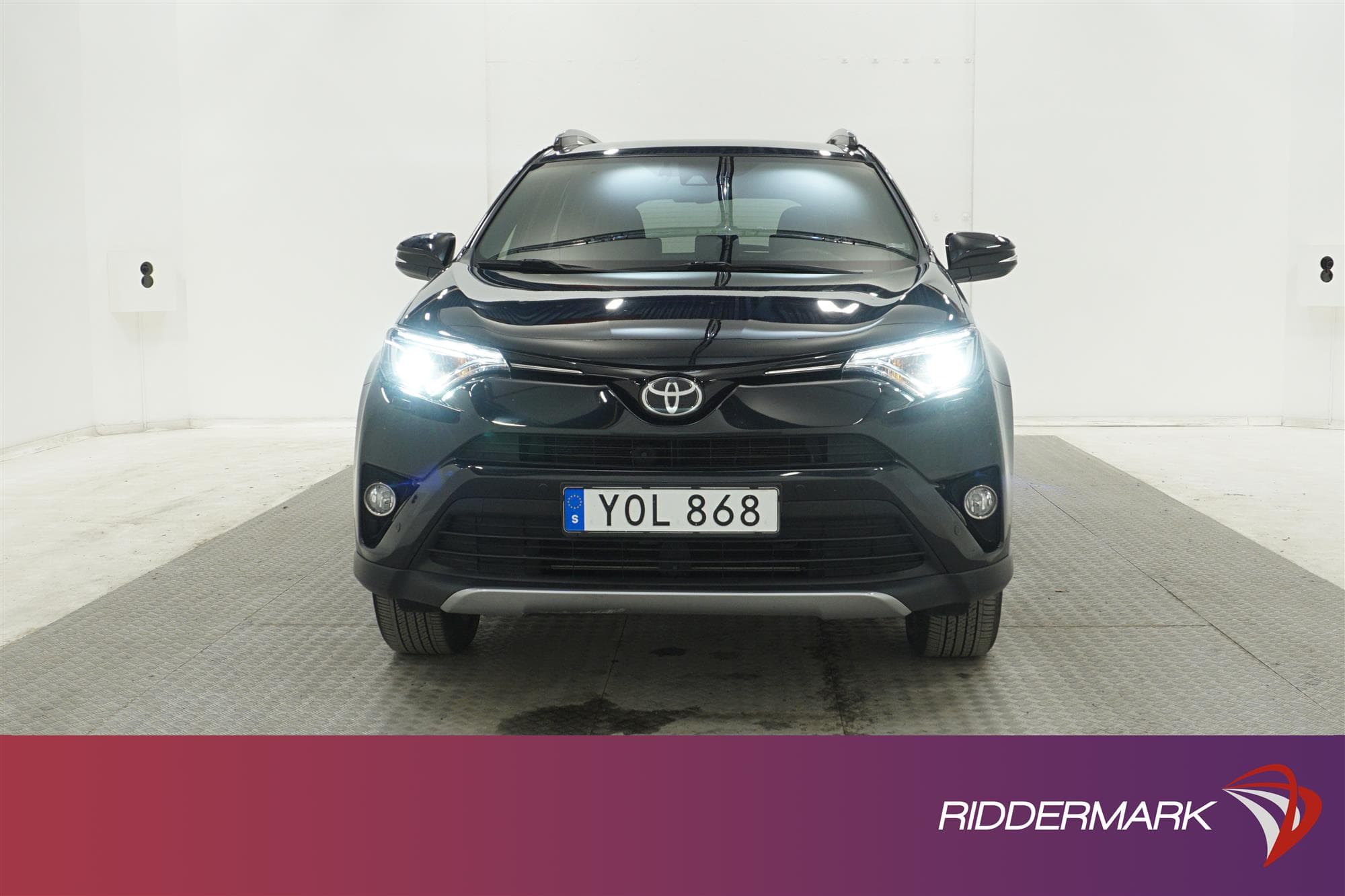 Toyota RAV4 2.0 4x4 152hk