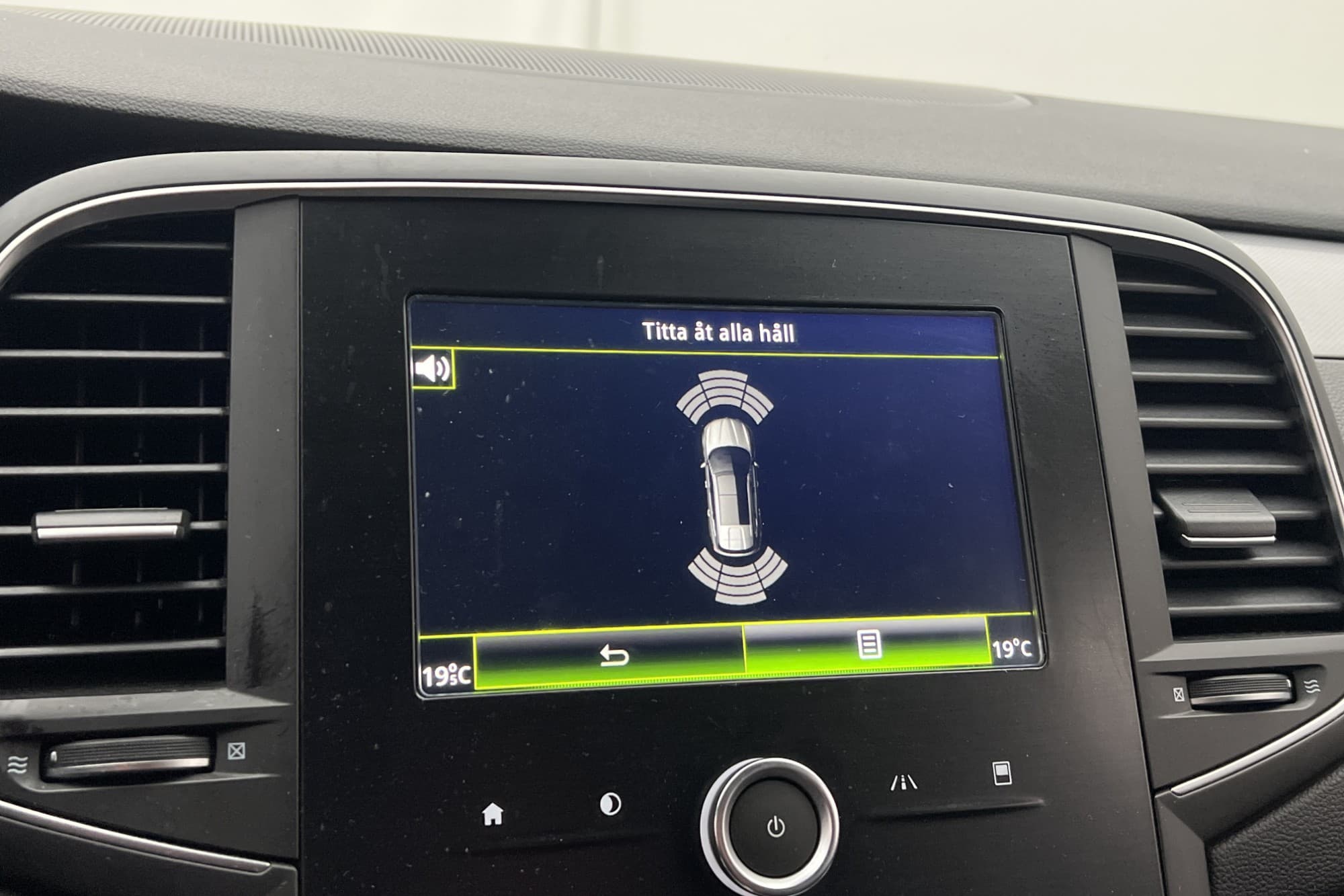 Renault Talisman Grandtour 130hk Motorvärmare Navi Rattvärme