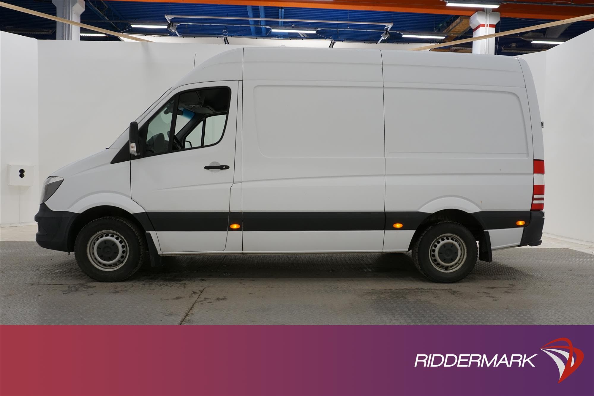 Mercedes-Benz Sprinter 213 L2H2 Dragkrok Värmare
