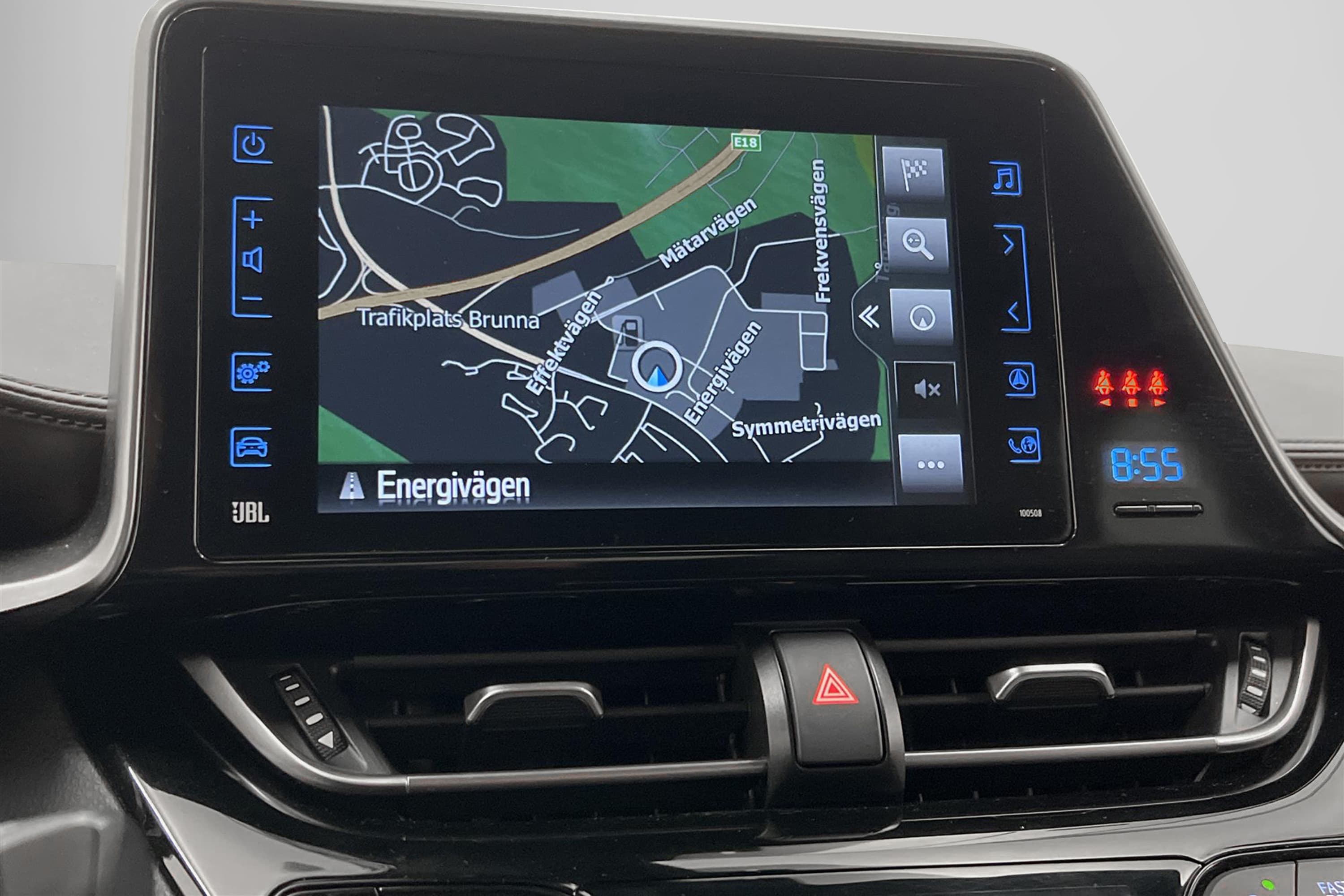 Toyota C-HR  Hybrid 122hk Executive JBL Navi Skinn Dragkrok