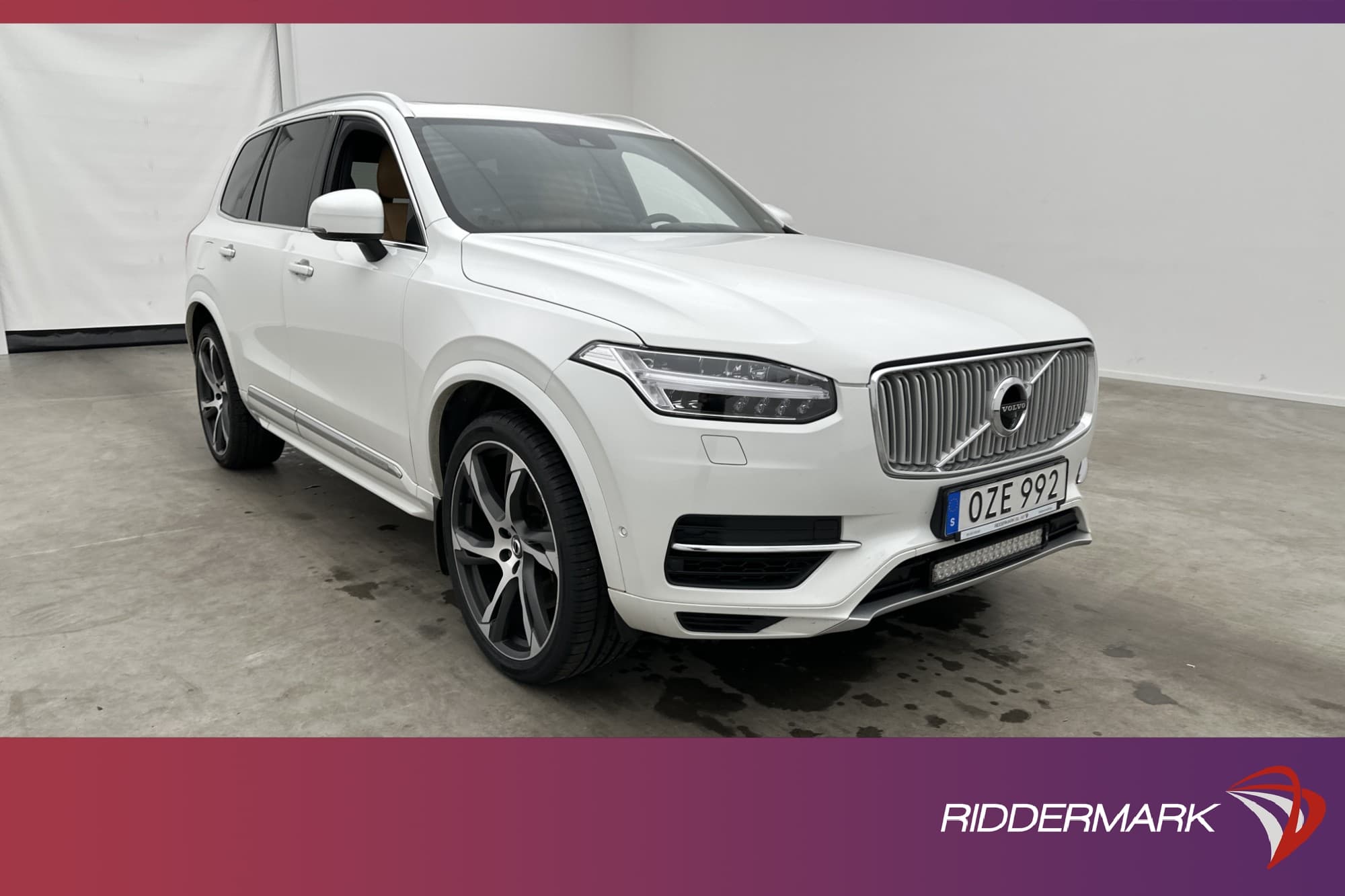 Volvo XC90 T8 AWD