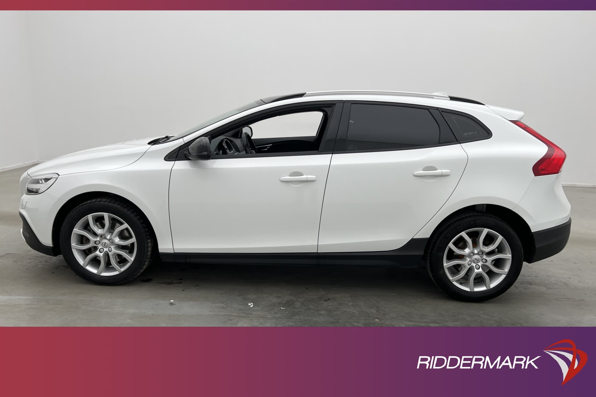 Volvo V40 Cross Country D2 Momentum Panorama D-Värmare
