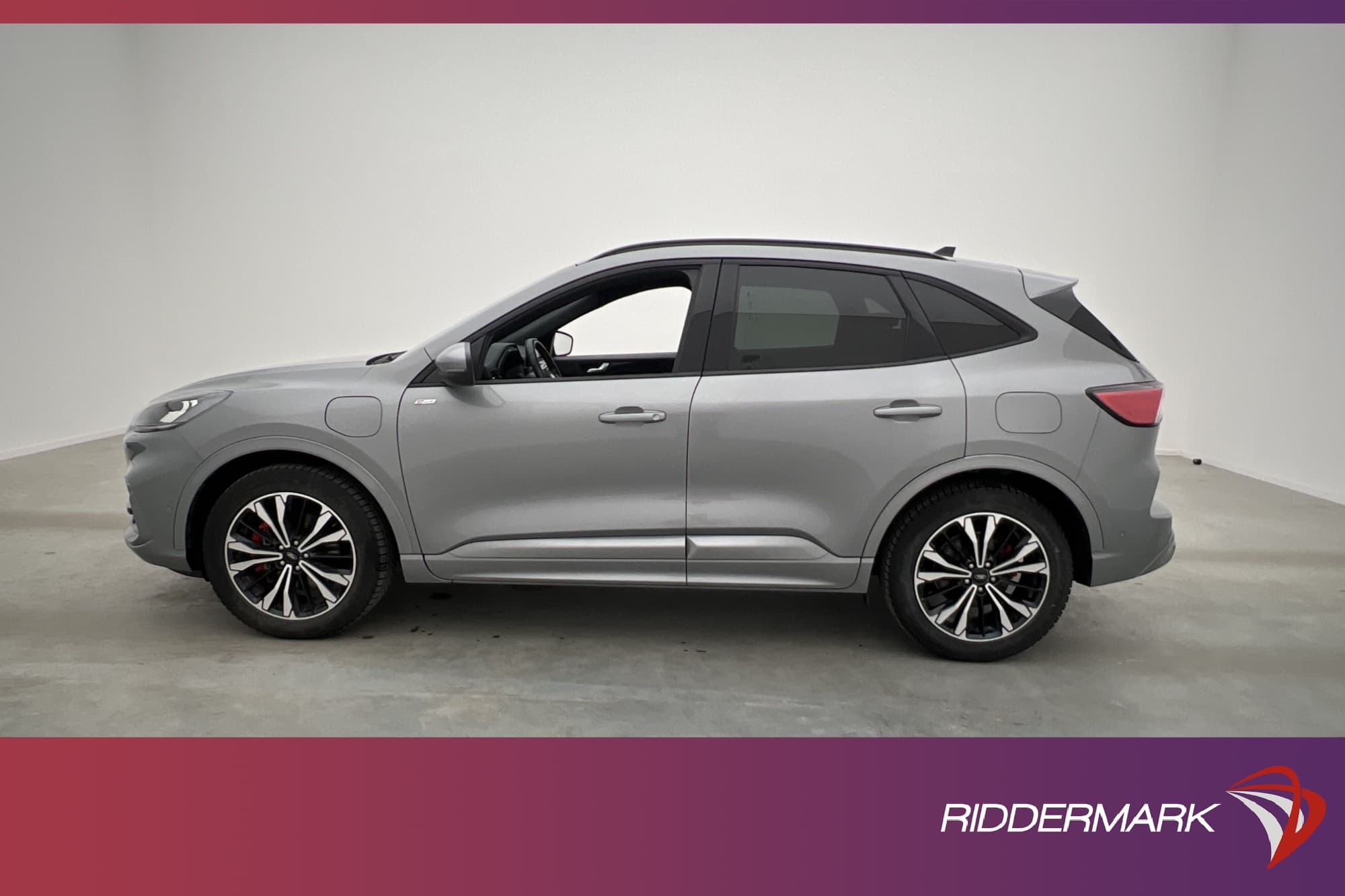 Ford Kuga Plug-In Hybrid 225hk ST-Line