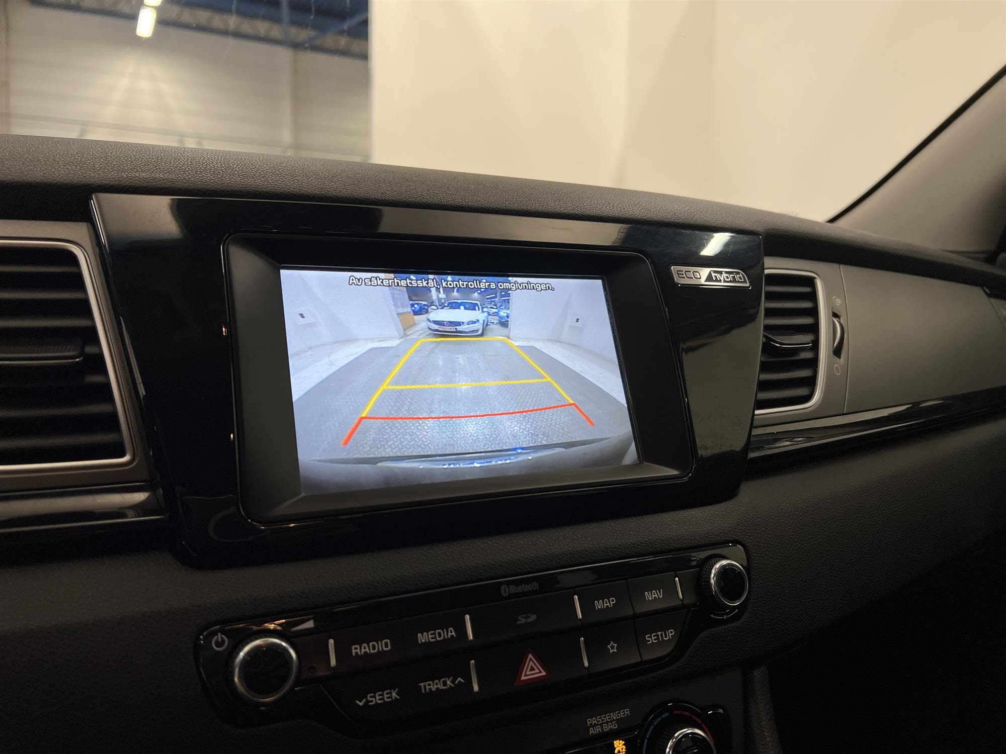 Kia Niro Hybrid 141hk M&K-Värmare Navi B-Kamera Carplay