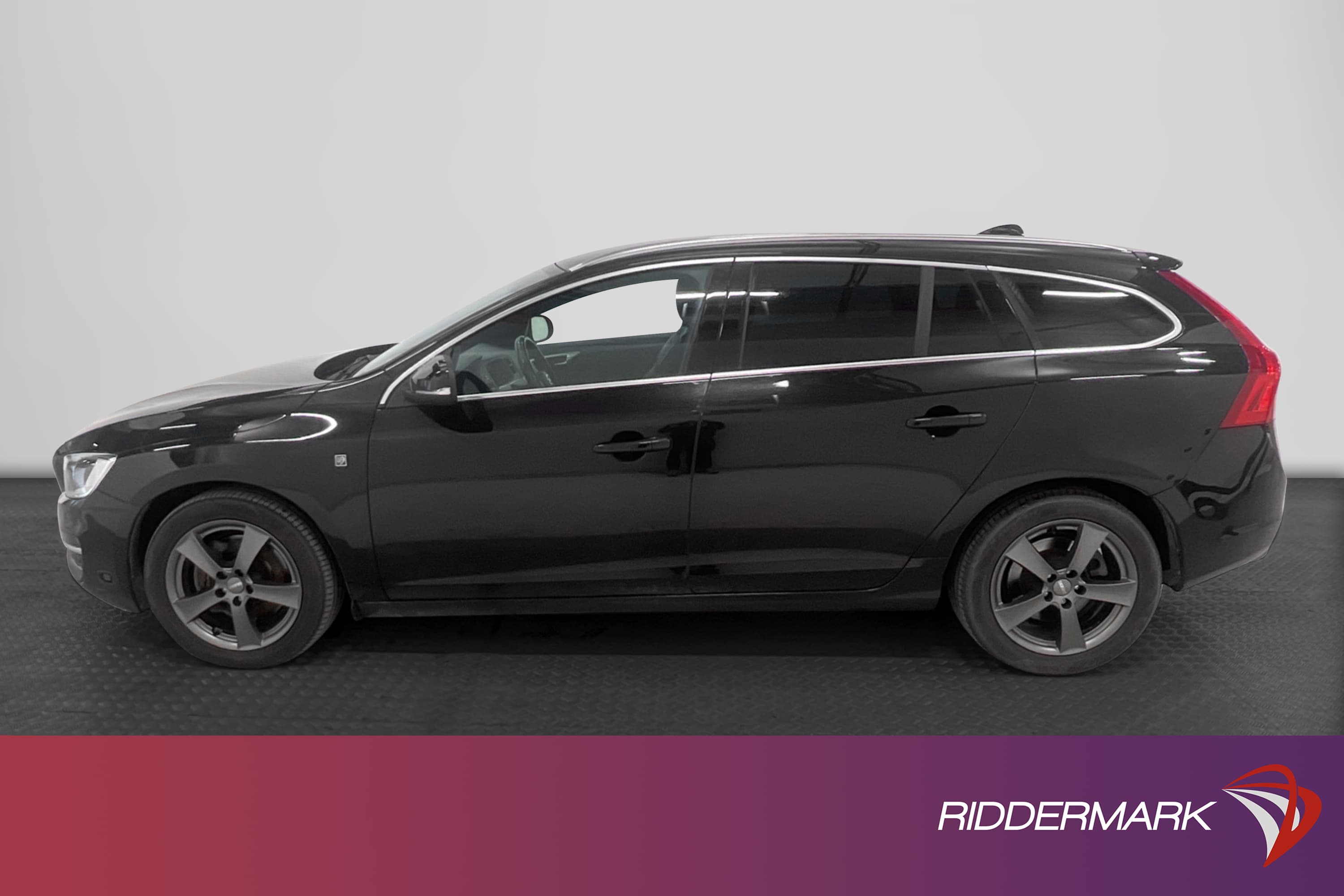 Volvo V60 D4 AWD 181hk