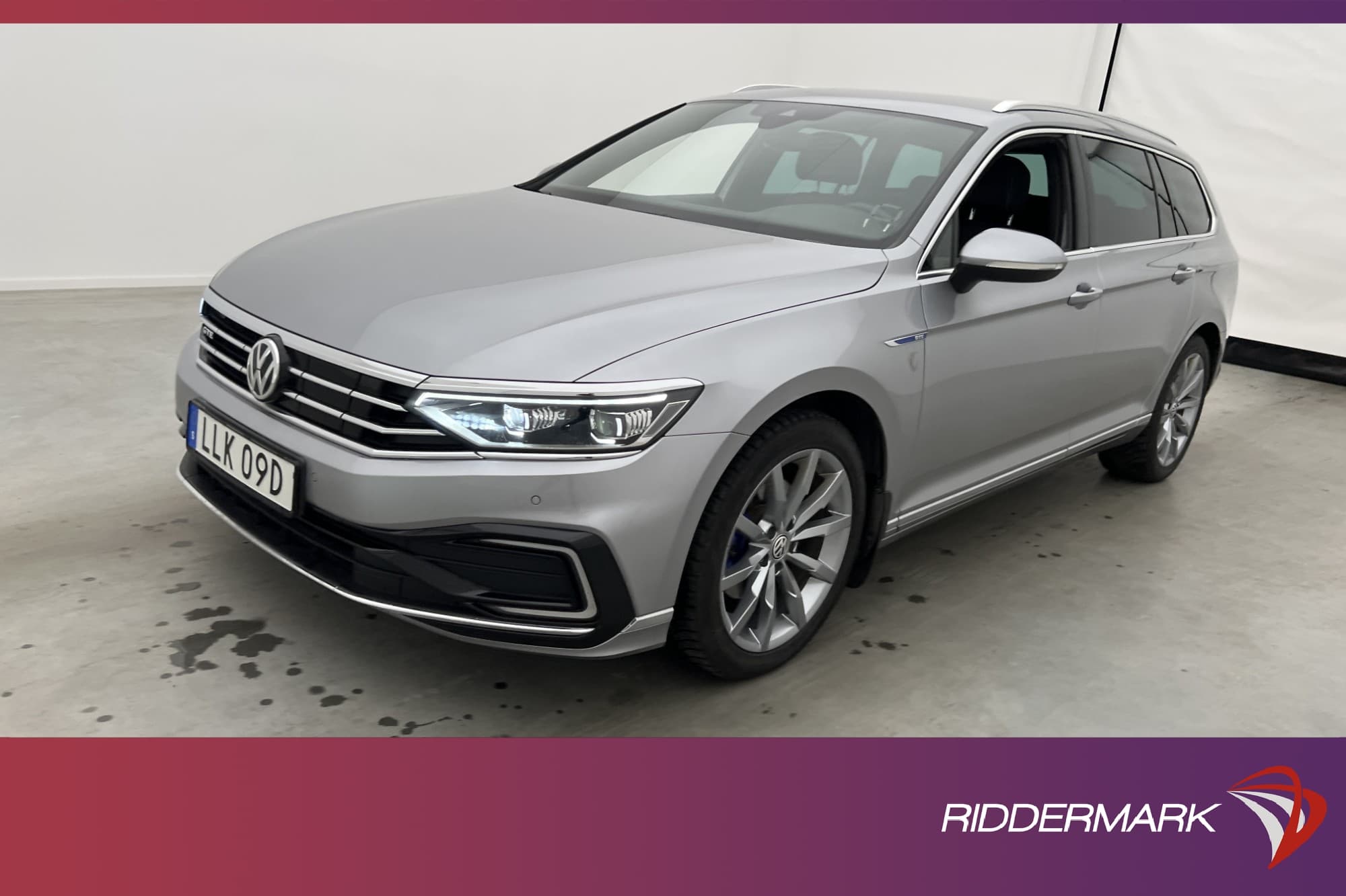Volkswagen Passat GTE 218hk