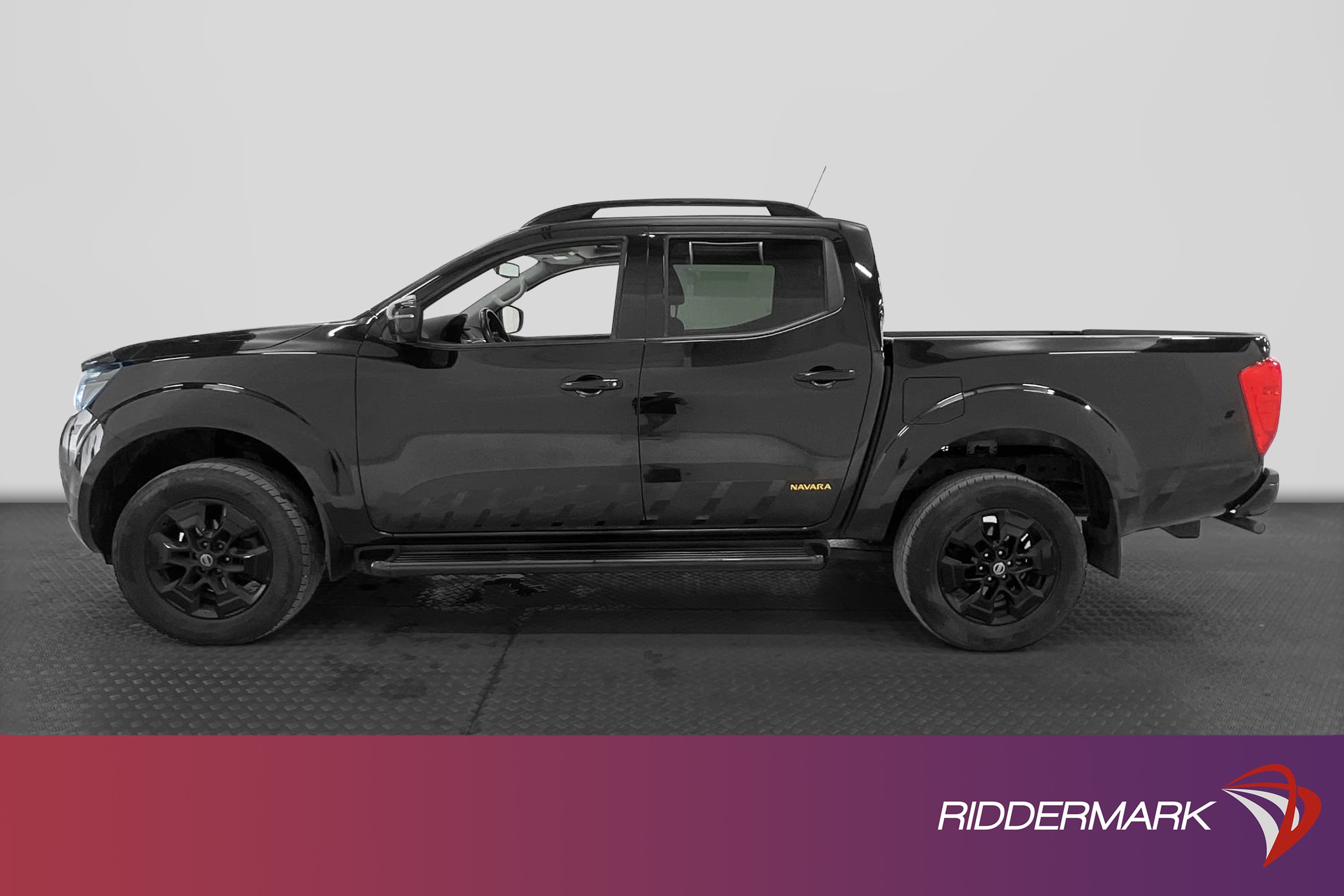 Nissan Navara N-guard 2.3dCi 4WD 190hk Värmare Diff Moms