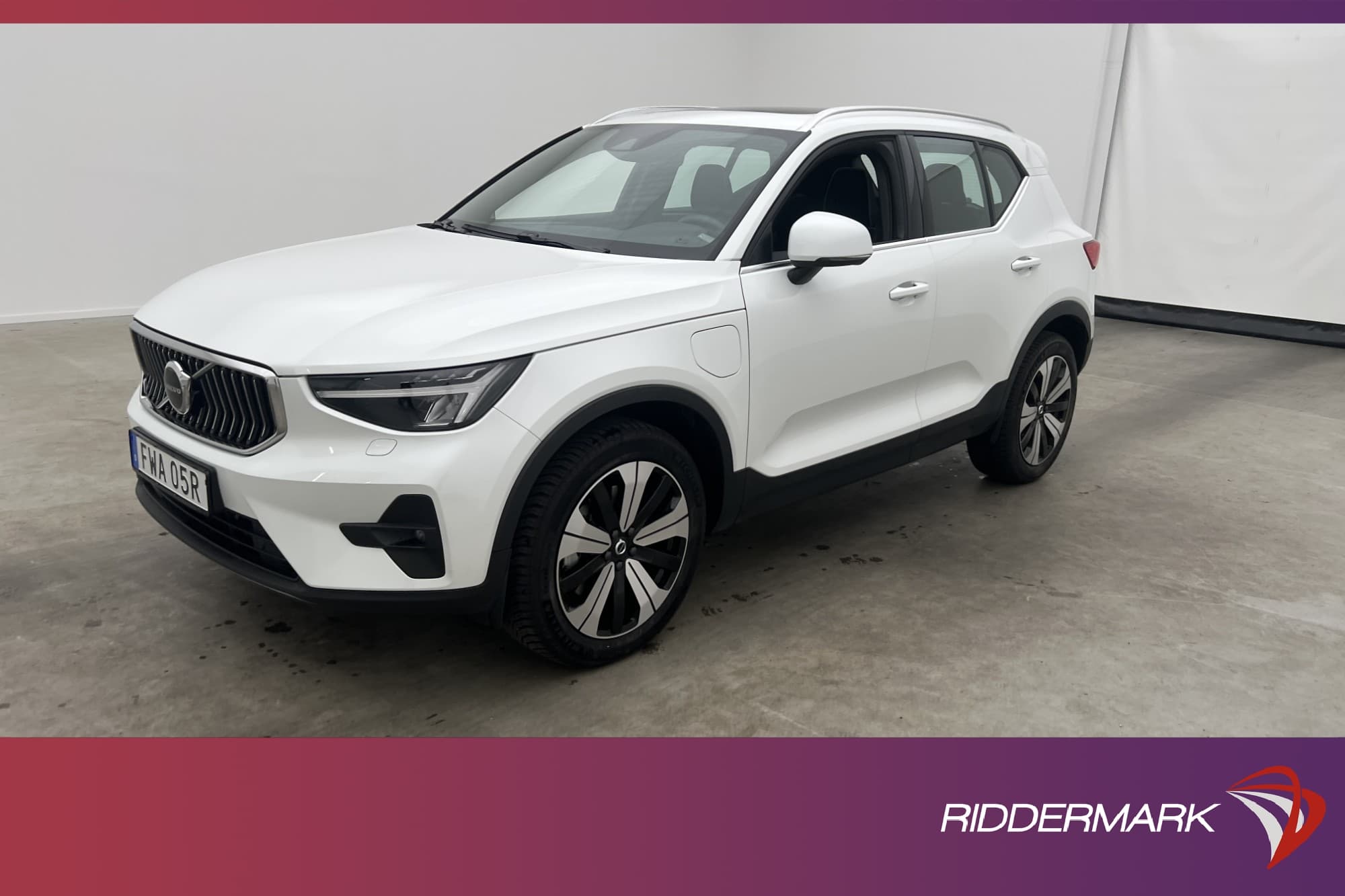 Volvo XC40 Recharge T4