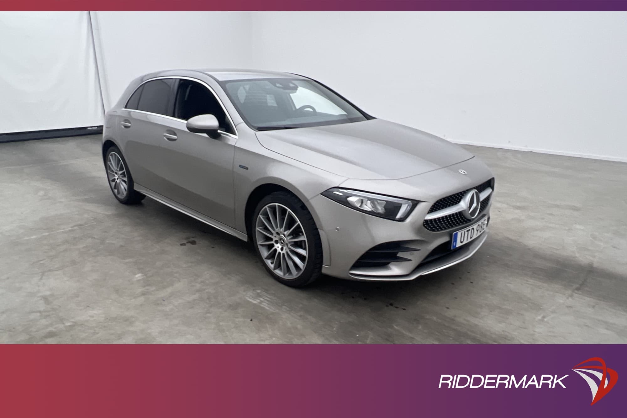 Mercedes-Benz A 250 e 218hk