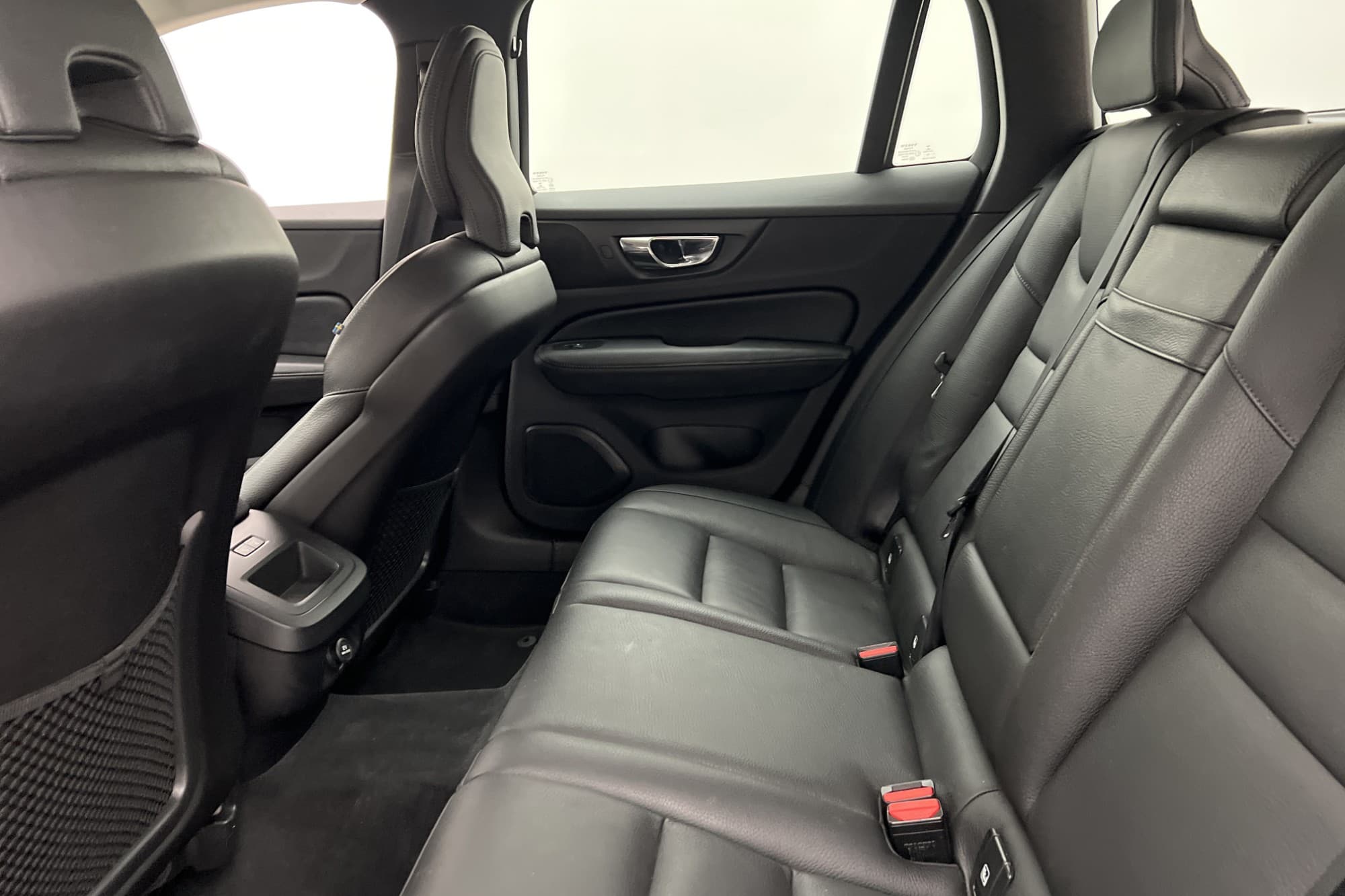 Volvo V60 D4 190hk Momentum Advanced VOC Skinn D-Värm