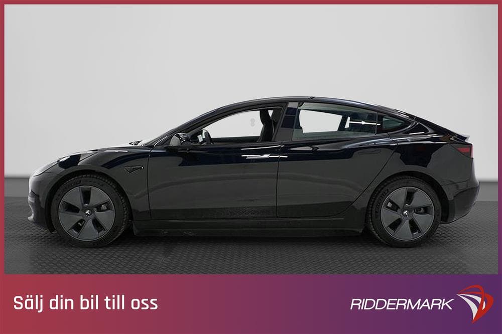 Tesla Model 3 Long Range AWD 440hk Svensksåld Premiumexteriör