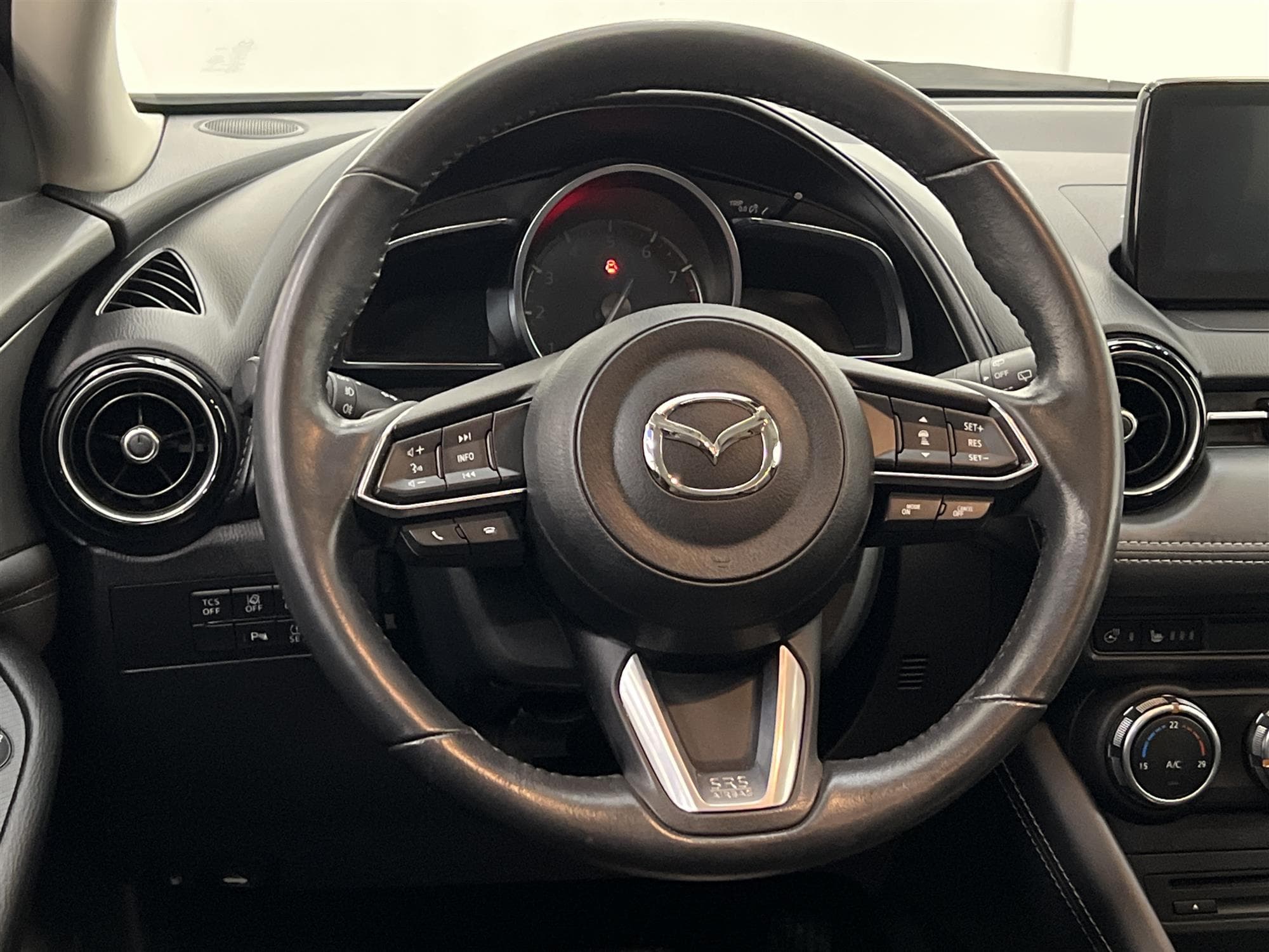 Mazda CX-3 2.0 AWD 150hk Bose HUD B-Kam Navi Keyless