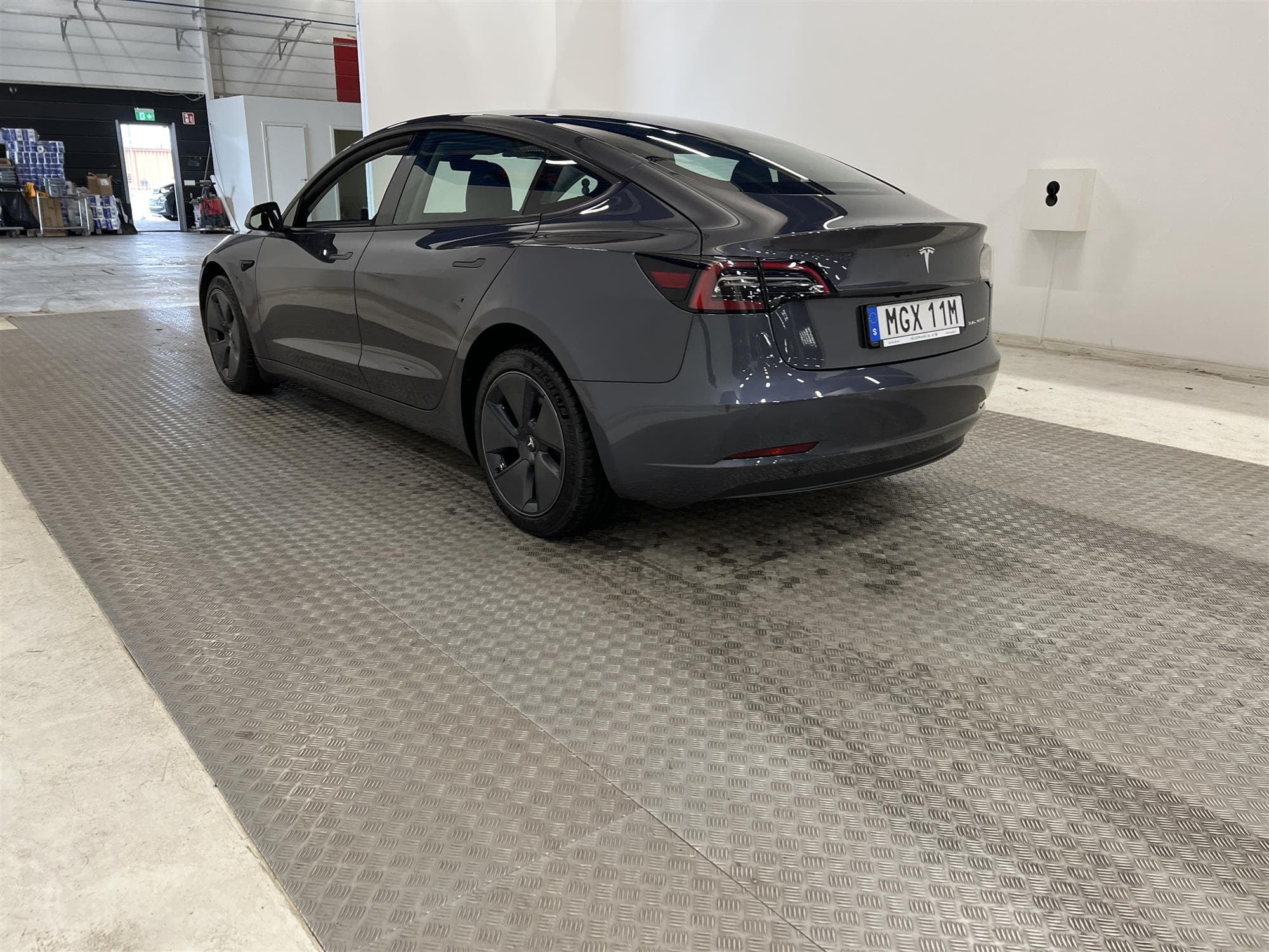 Tesla Model 3 Long Range AWD 440hk