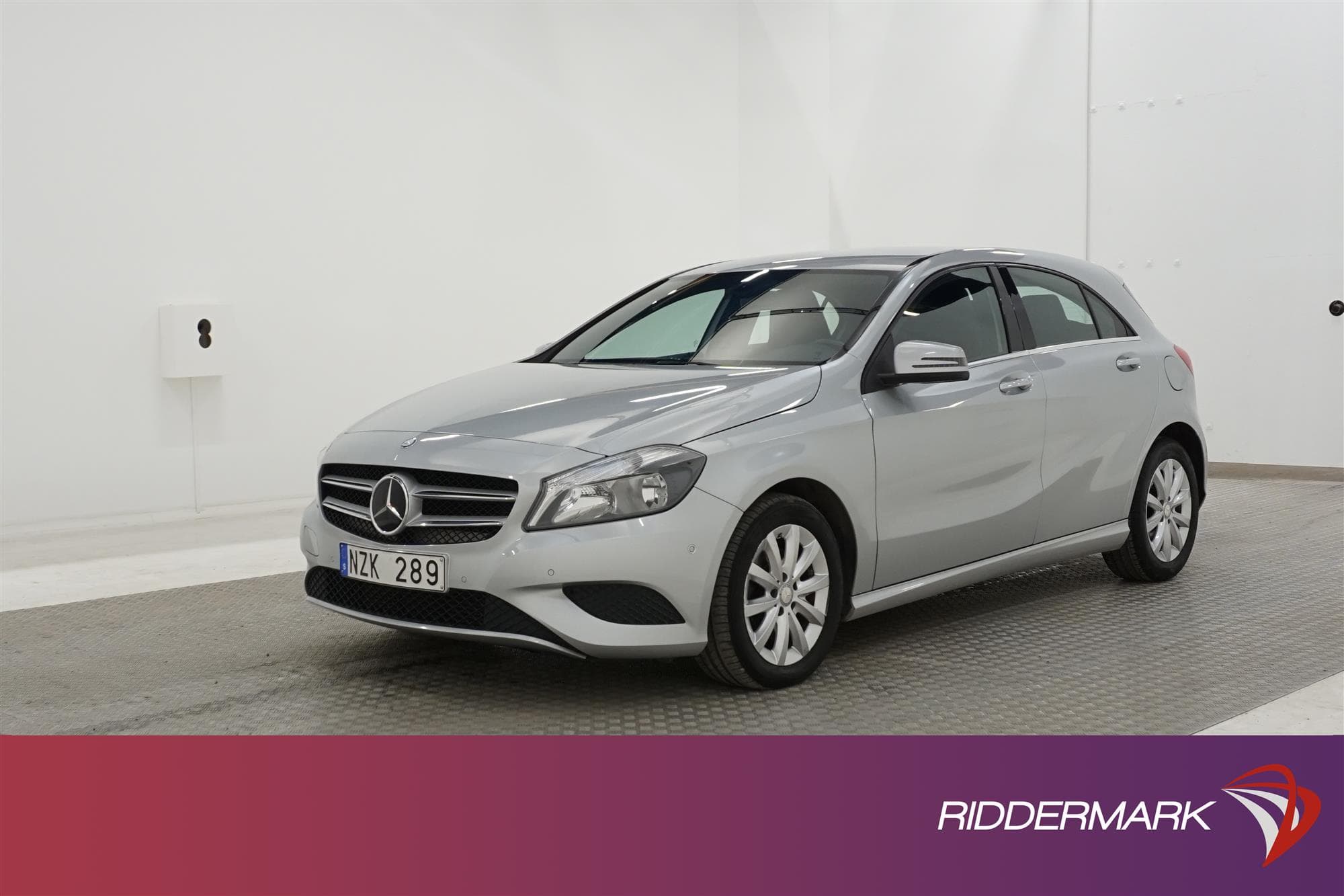 Mercedes-Benz A 180 122hk