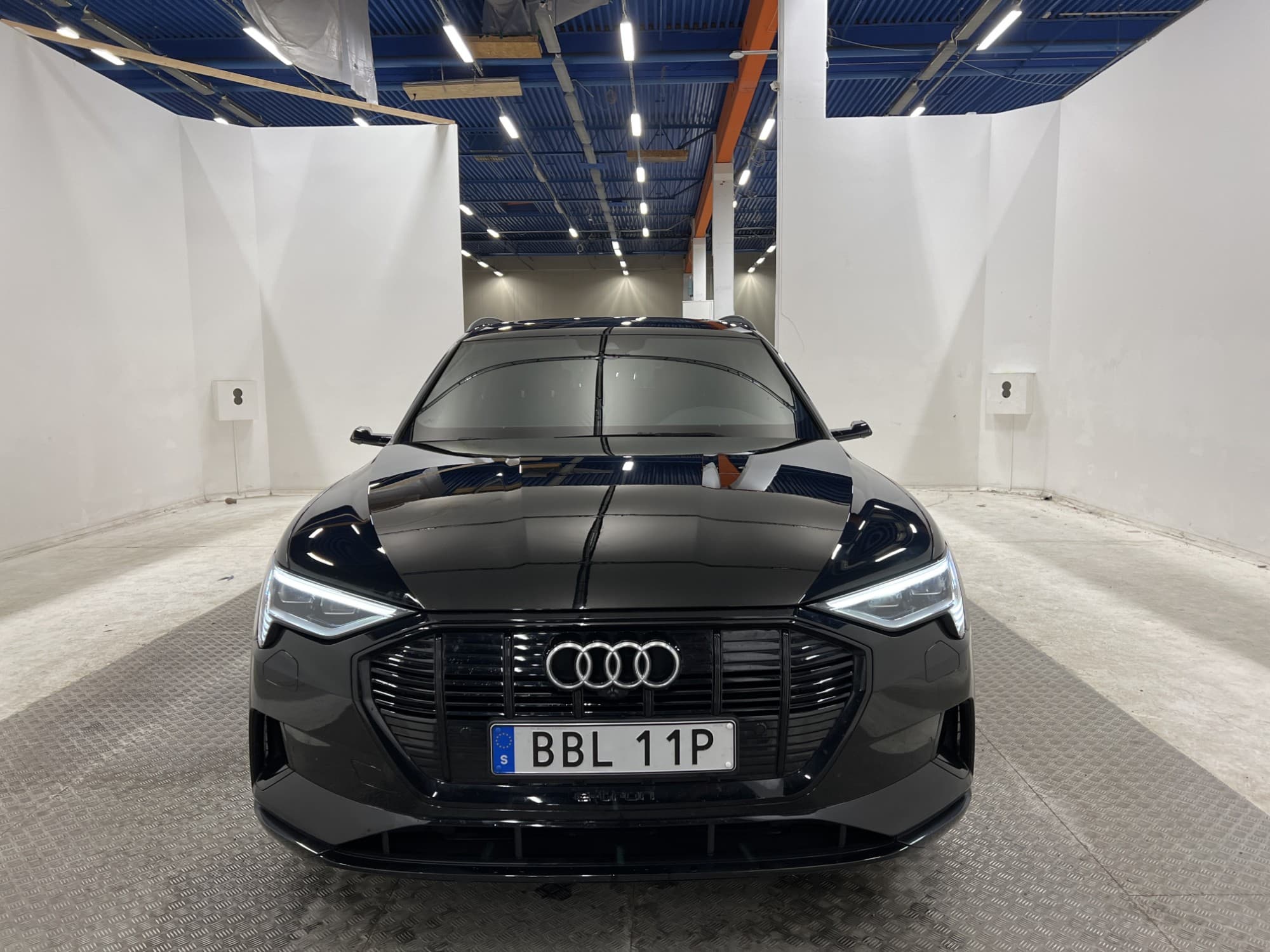 Audi e-tron 55 Q 408hk