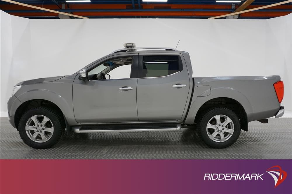 Nissan Navara 2.3 dCi Tekna 4x4 Eu6 190hk Diff Moms exteriör
