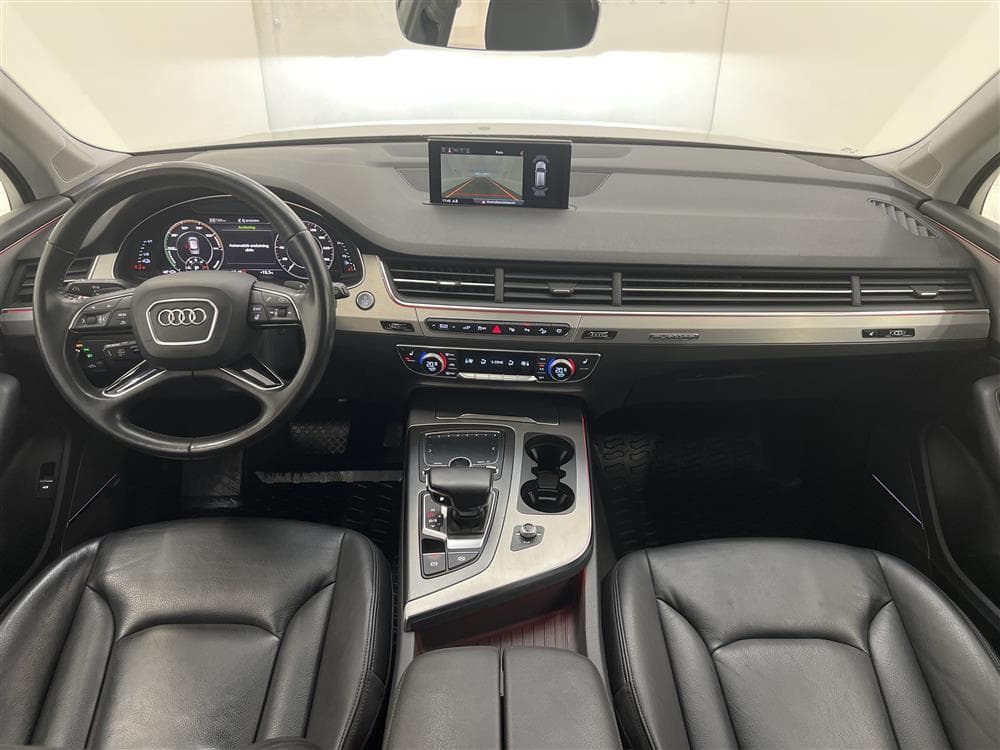 Audi Q7 3.0 e-Tron Quattro 373hk Luftfjädring Bose Draginteriör