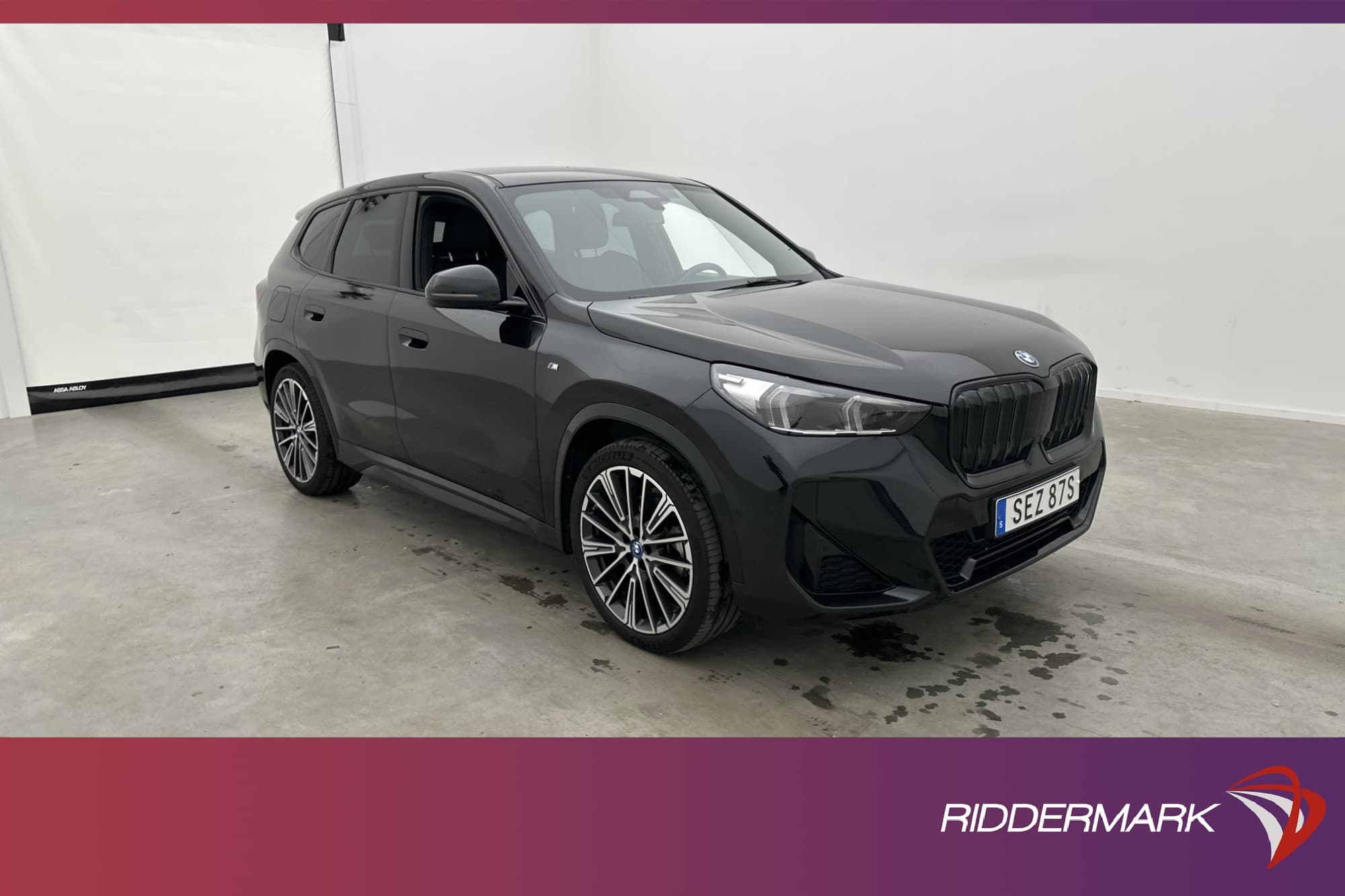 BMW iX1 xDrive30