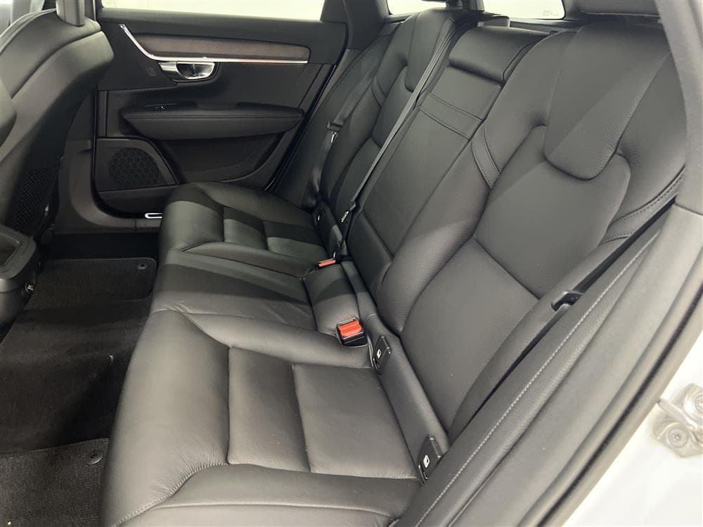 Volvo V90 Cross Country D4 AWD Pro VOC Värmare Navi Drag