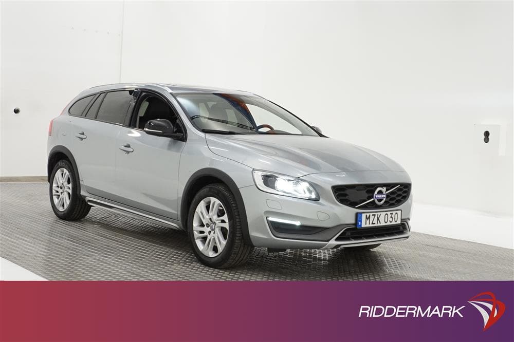 Volvo V60 D4 AWD Cross Country Summum VOC Värmare T-lucka