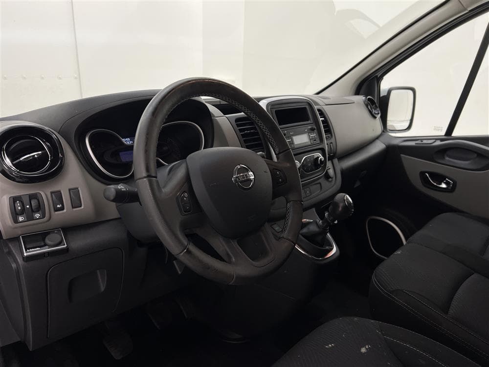 Nissan NV300 1.6 dCi Eu6 125hk L2 Drag Värmare Moms 