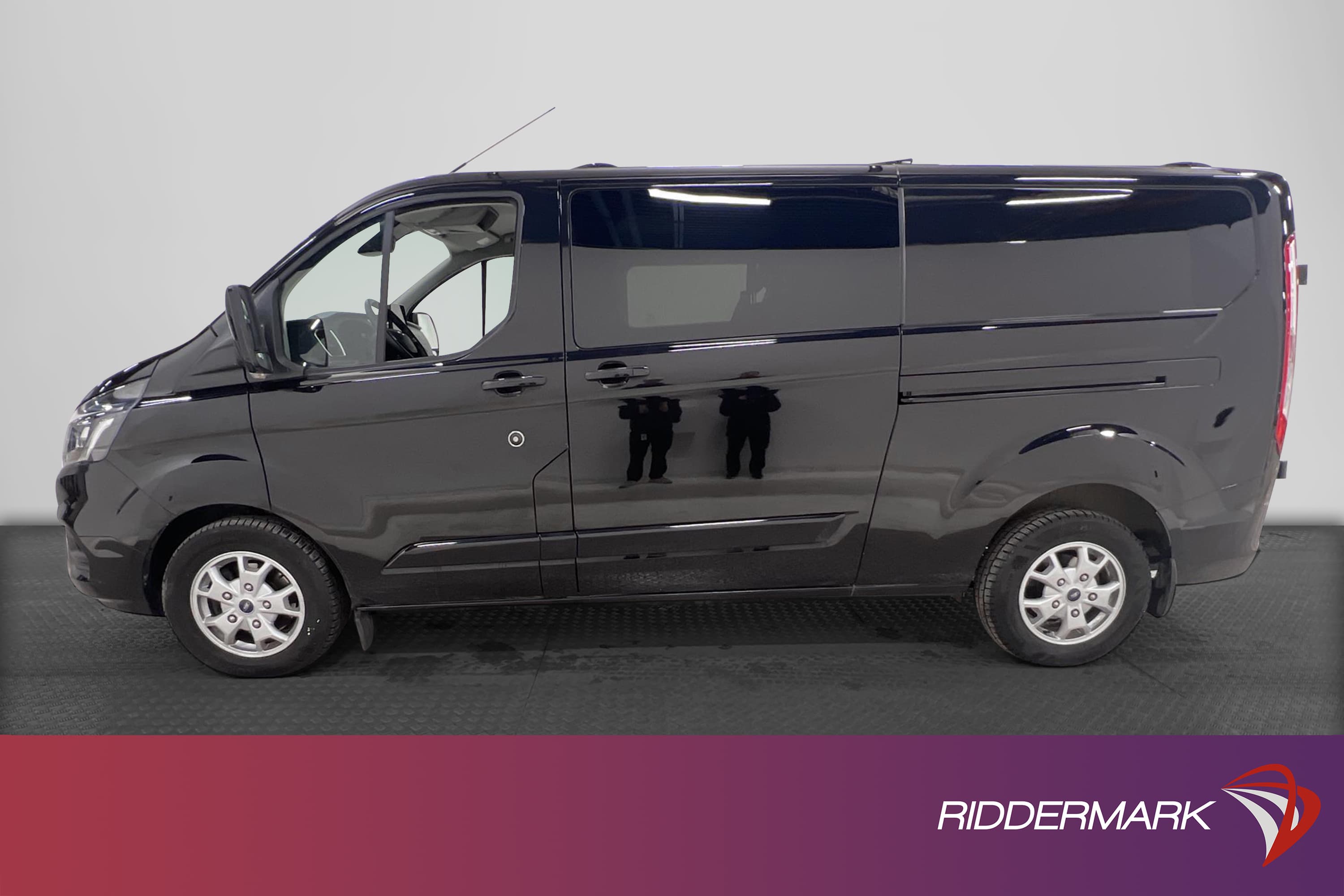 Ford Transit Custom Crew Van 2.0 170hk Aut Värmare moms