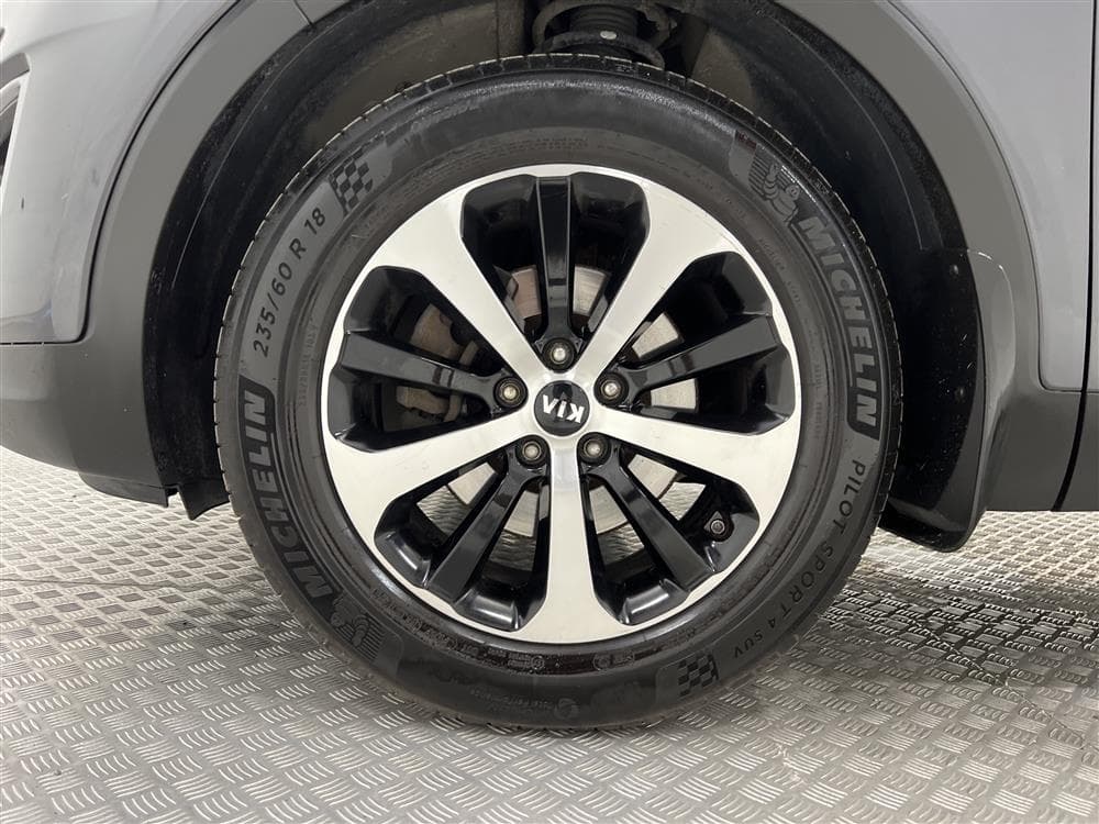 Kia Sorento 2.2 CRDi AWD 7-sits Skinn Navi B-Kamera Euro 6interiör