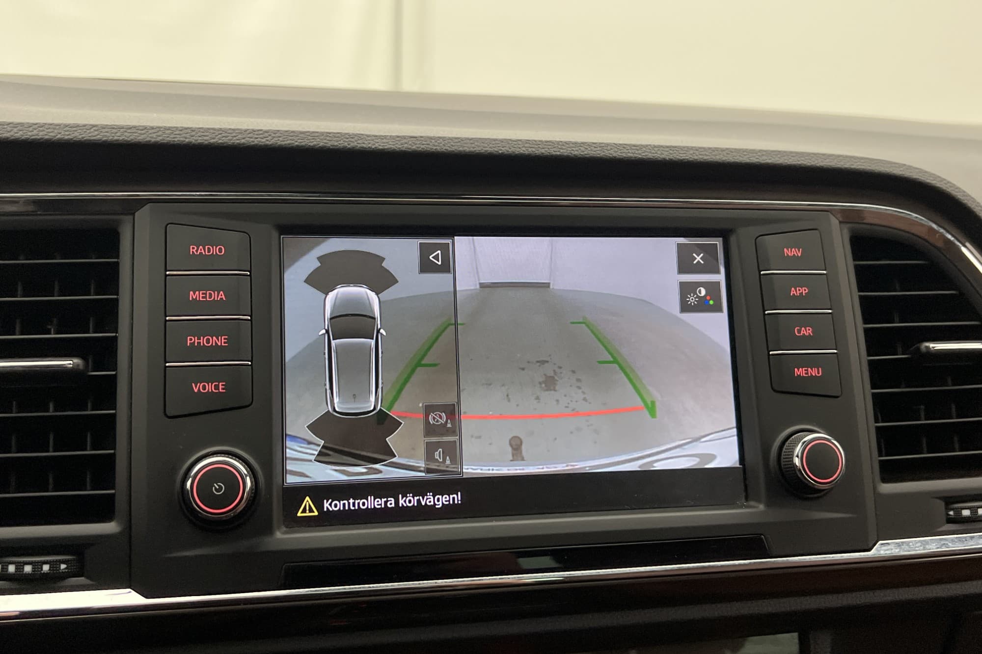 SEAT Ateca 4D 150hk Xcellence Pano Värmare Skinn Drag Kamera