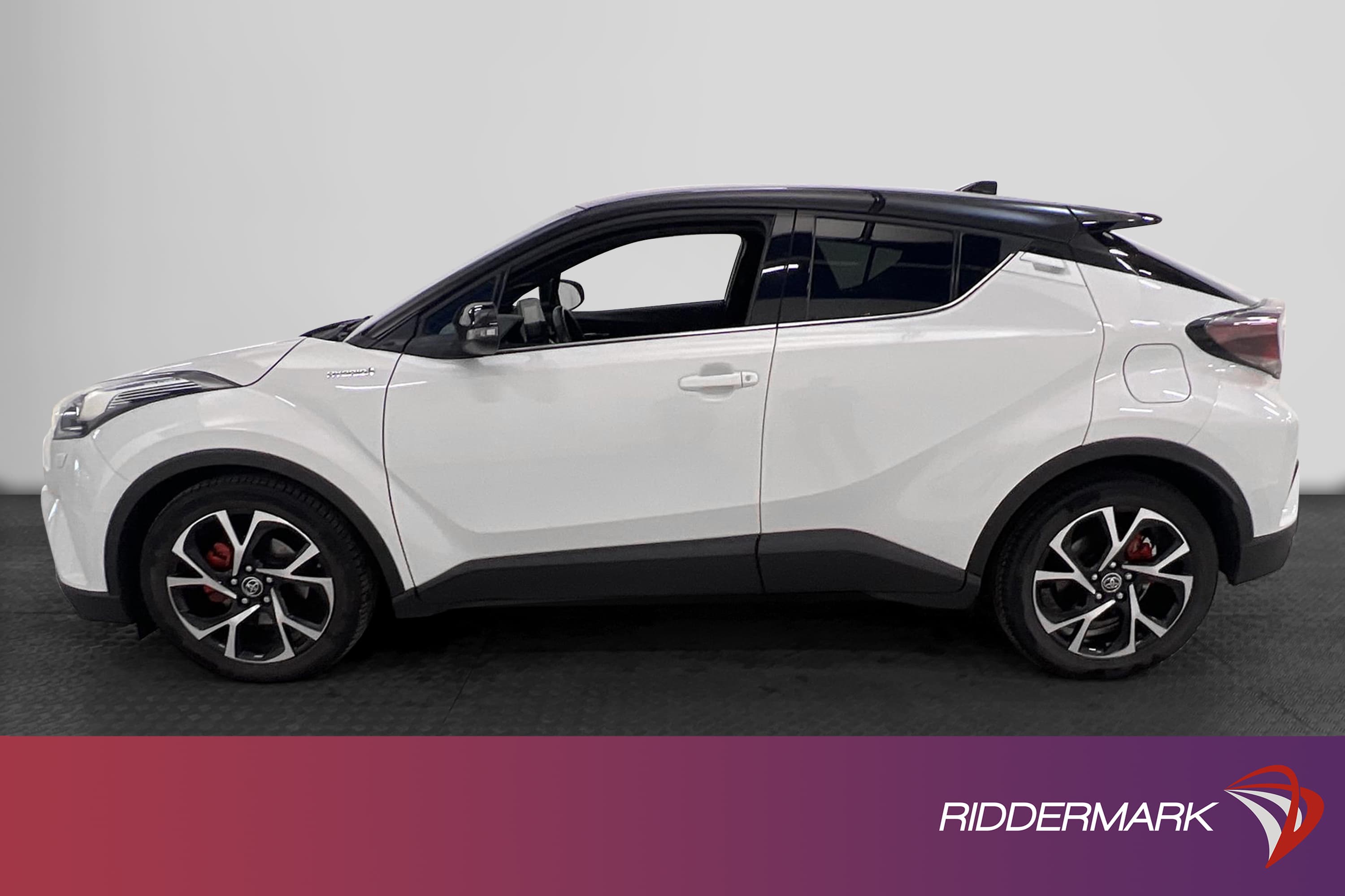 Toyota C-HR Hybrid CVT 122hk Executive Teknik M&K-Värm JBL