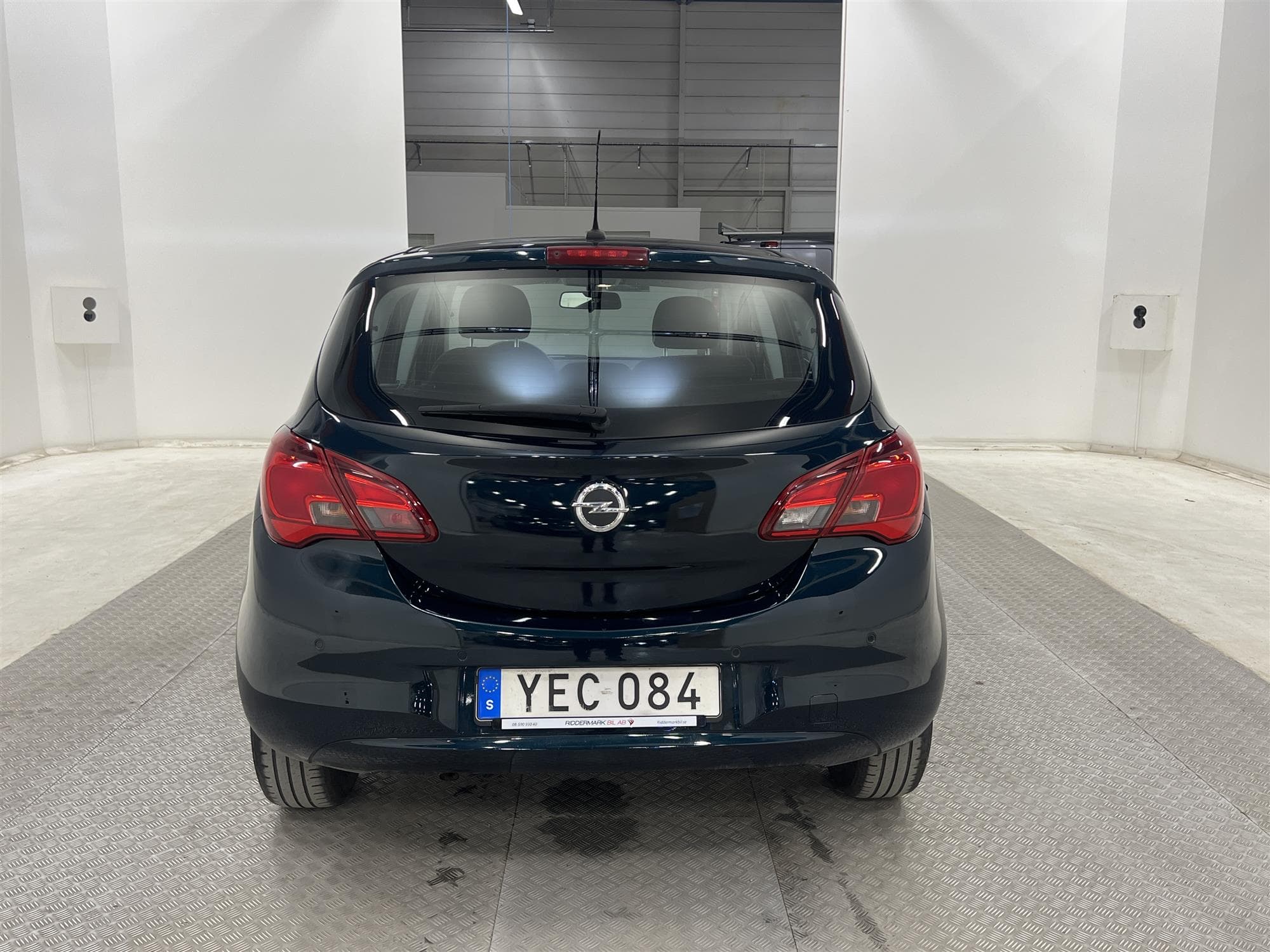 Opel Corsa 1.4 90hk Carplay PDC Låg Skatt Nyservad 0,52L/mil