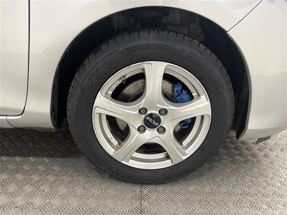 Toyota Yaris 1.5 Hybrid 101hk Välservad Låg Skatt 0,33L/mil