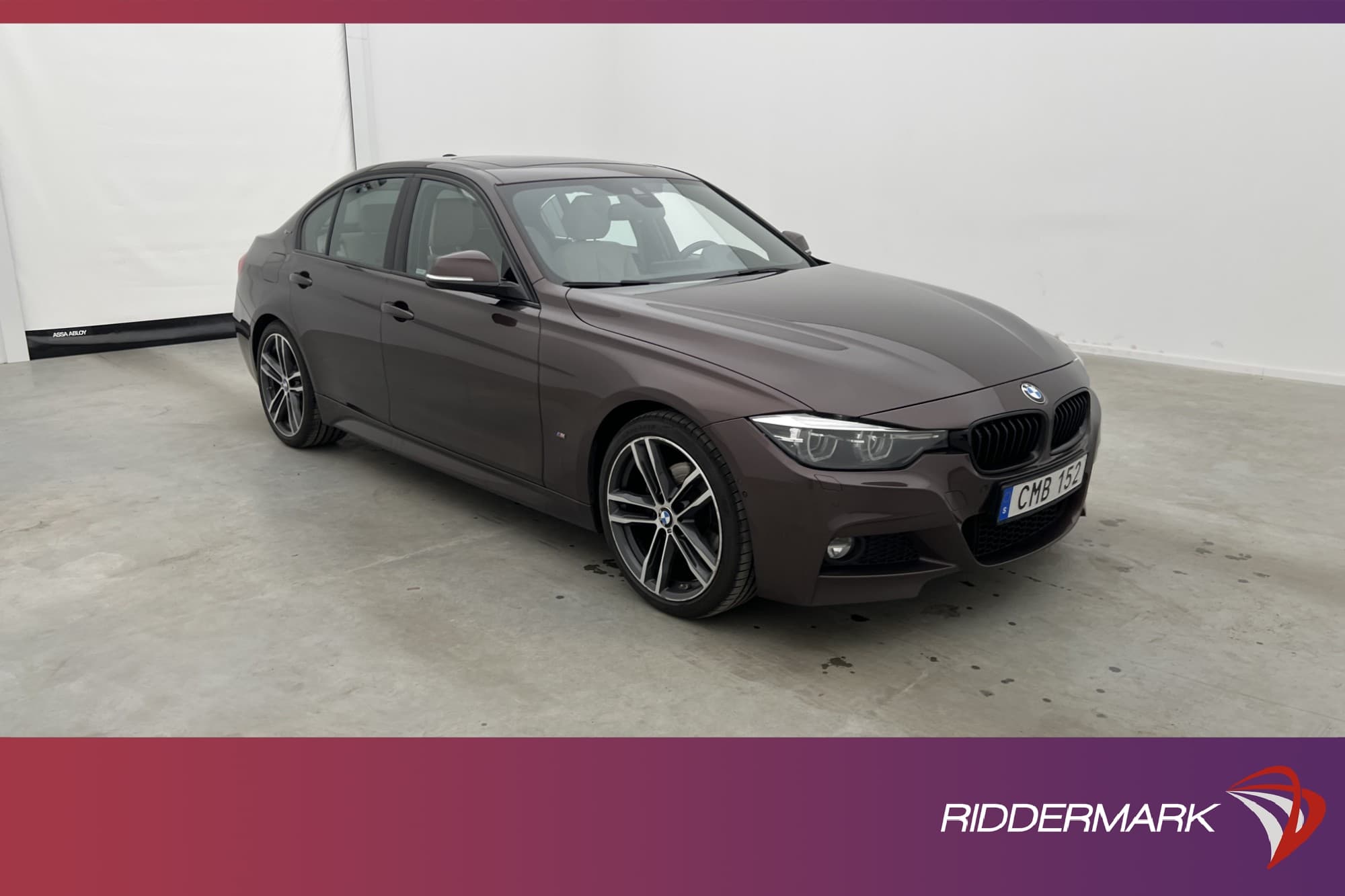 BMW 330e Sedan 252hk