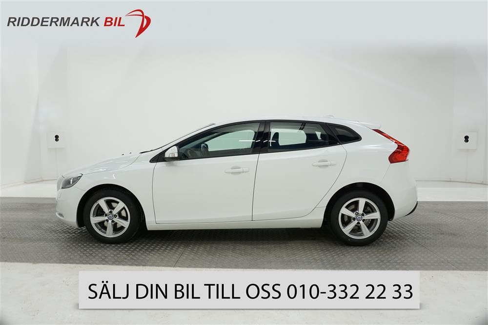 Volvo V40 T2 122hk