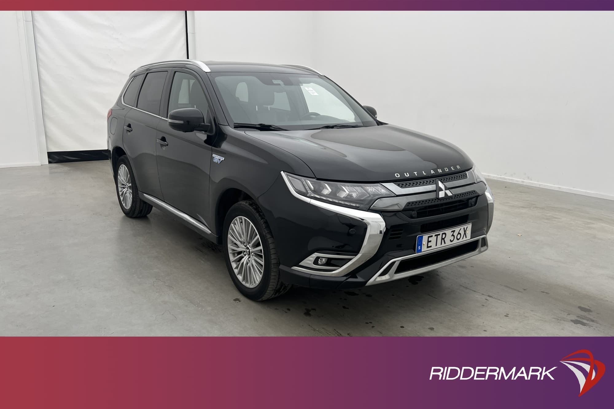 Mitsubishi Outlander PHEV AWD 230hk Business X 360° MOMS