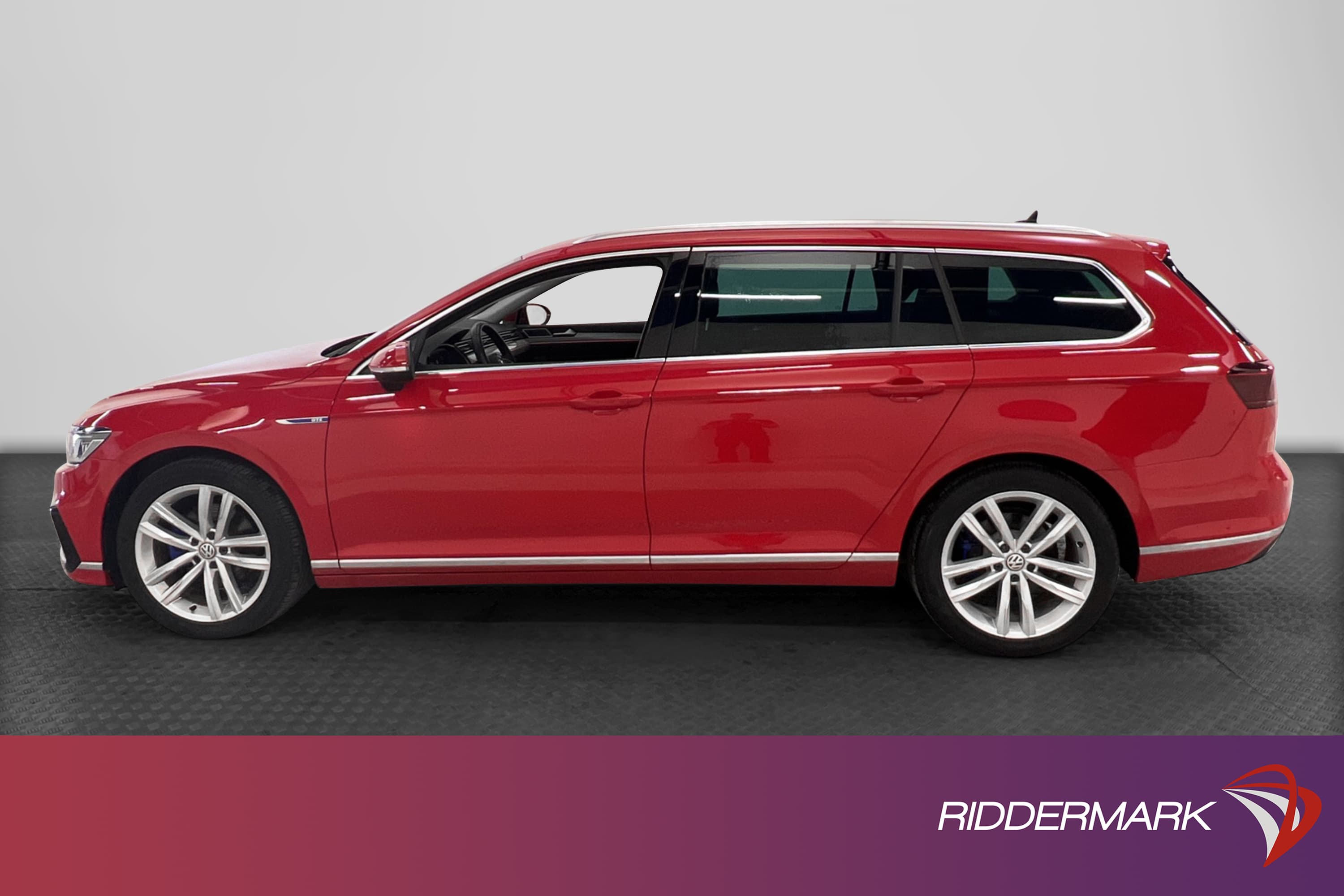 Volkswagen Passat GTE 218hk