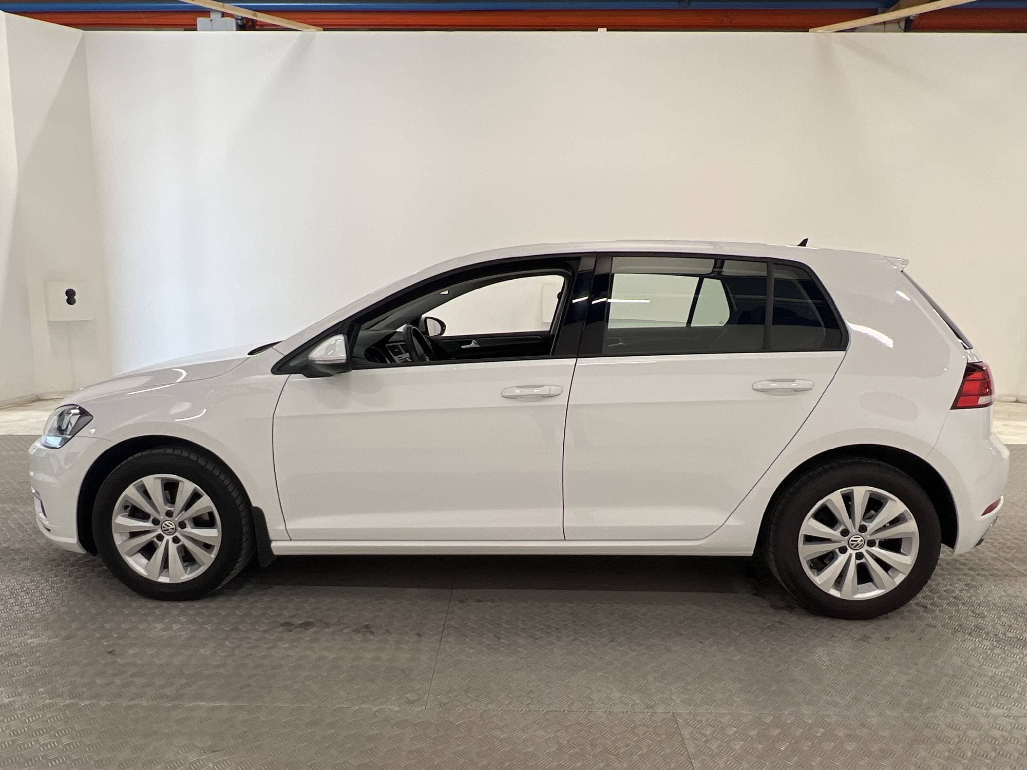 Volkswagen Golf 1.0 TSI 115hk