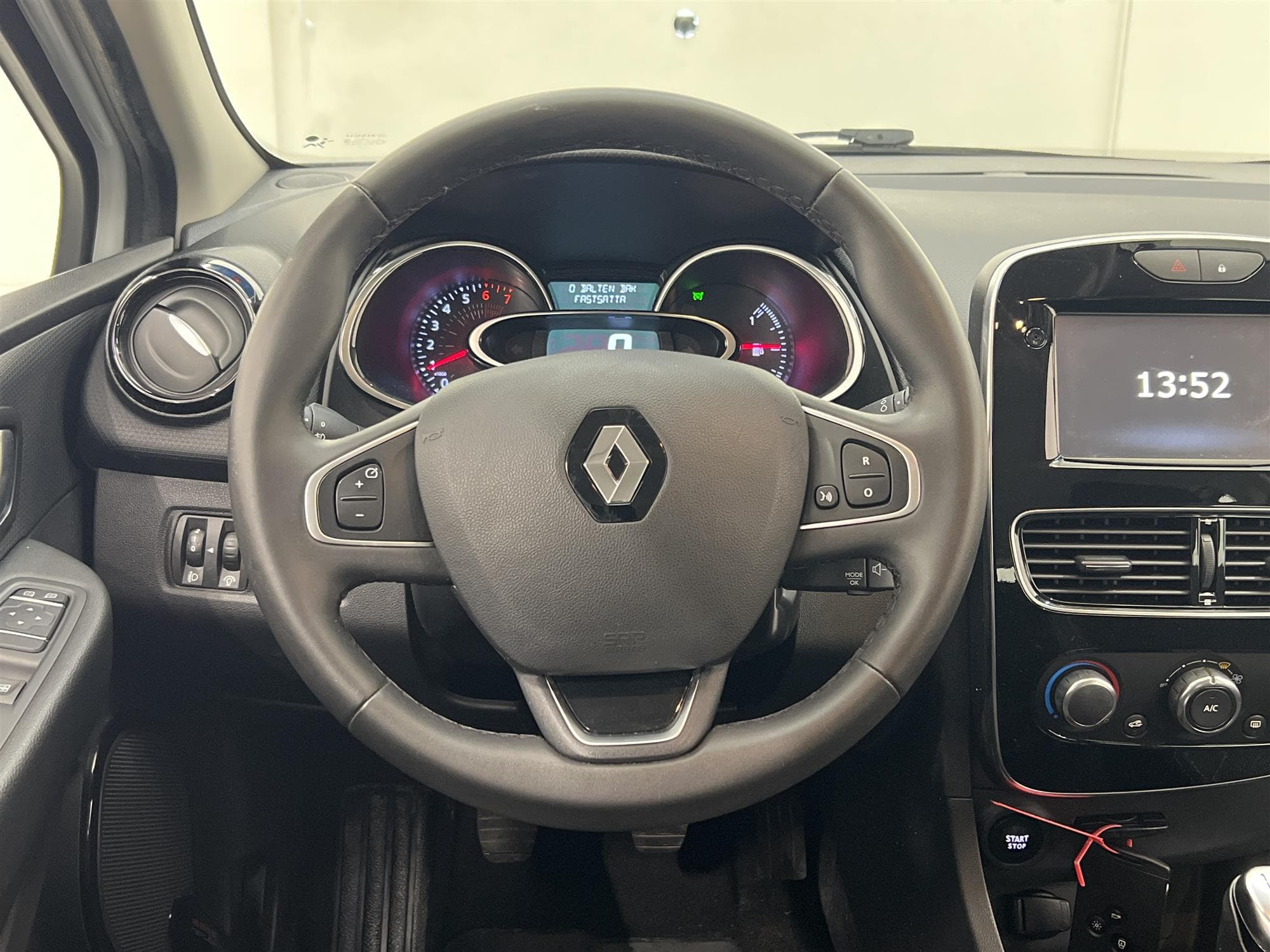 Renault Clio Sport Tourer 0.9 TCe 90hk Navi PDC 0,47L/mil