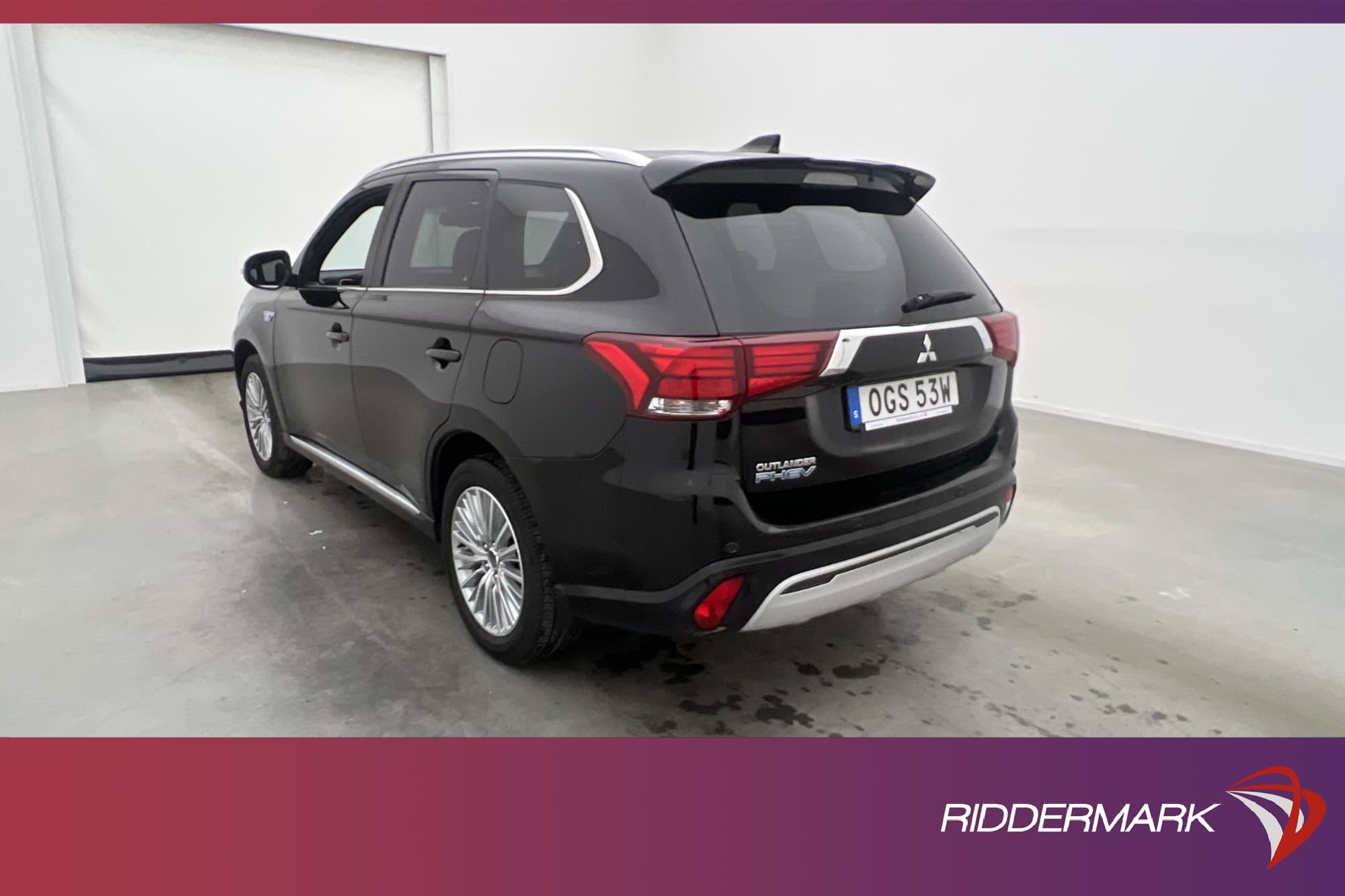 Mitsubishi Outlander P-HEV 230hk 4WD