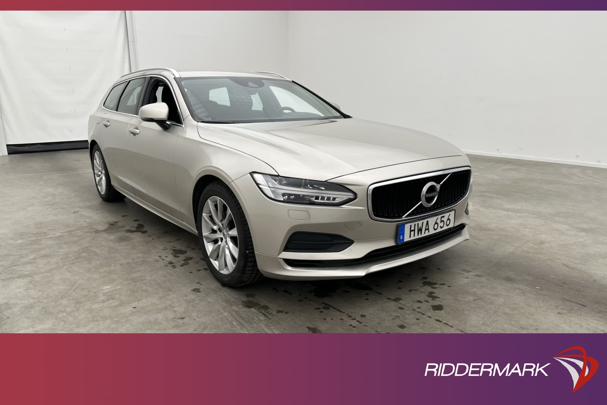 Volvo V90 D4 AWD
