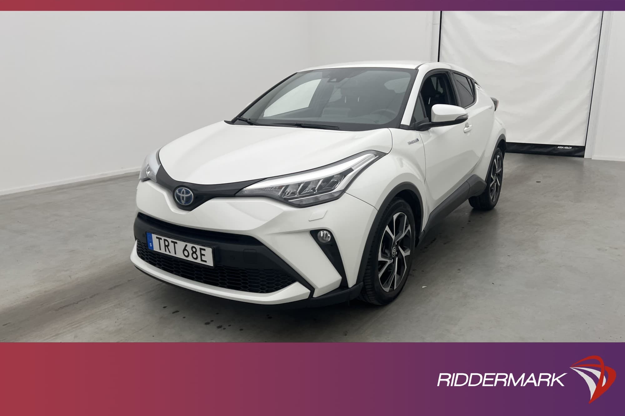 Toyota C-HR Hybrid 122hk