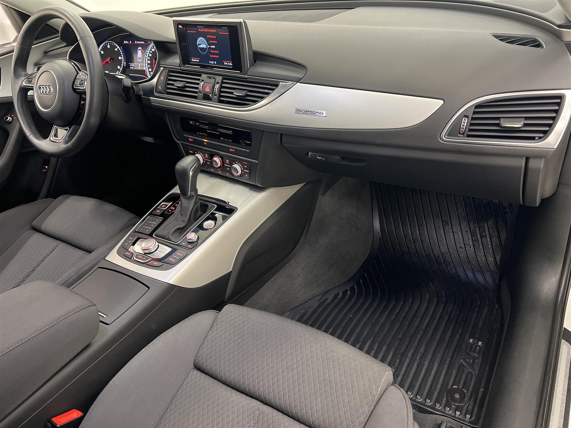 Audi A6  2.0 TDI Quattro 190hk  D-Värm Drag Navi 0,52L/mil
