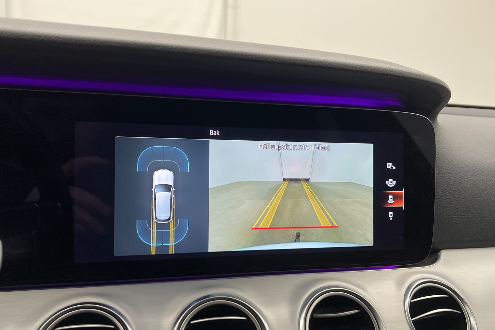 Mercedes-Benz E 300 de 306hk Avantgarde W-Screen Drag D-Värm