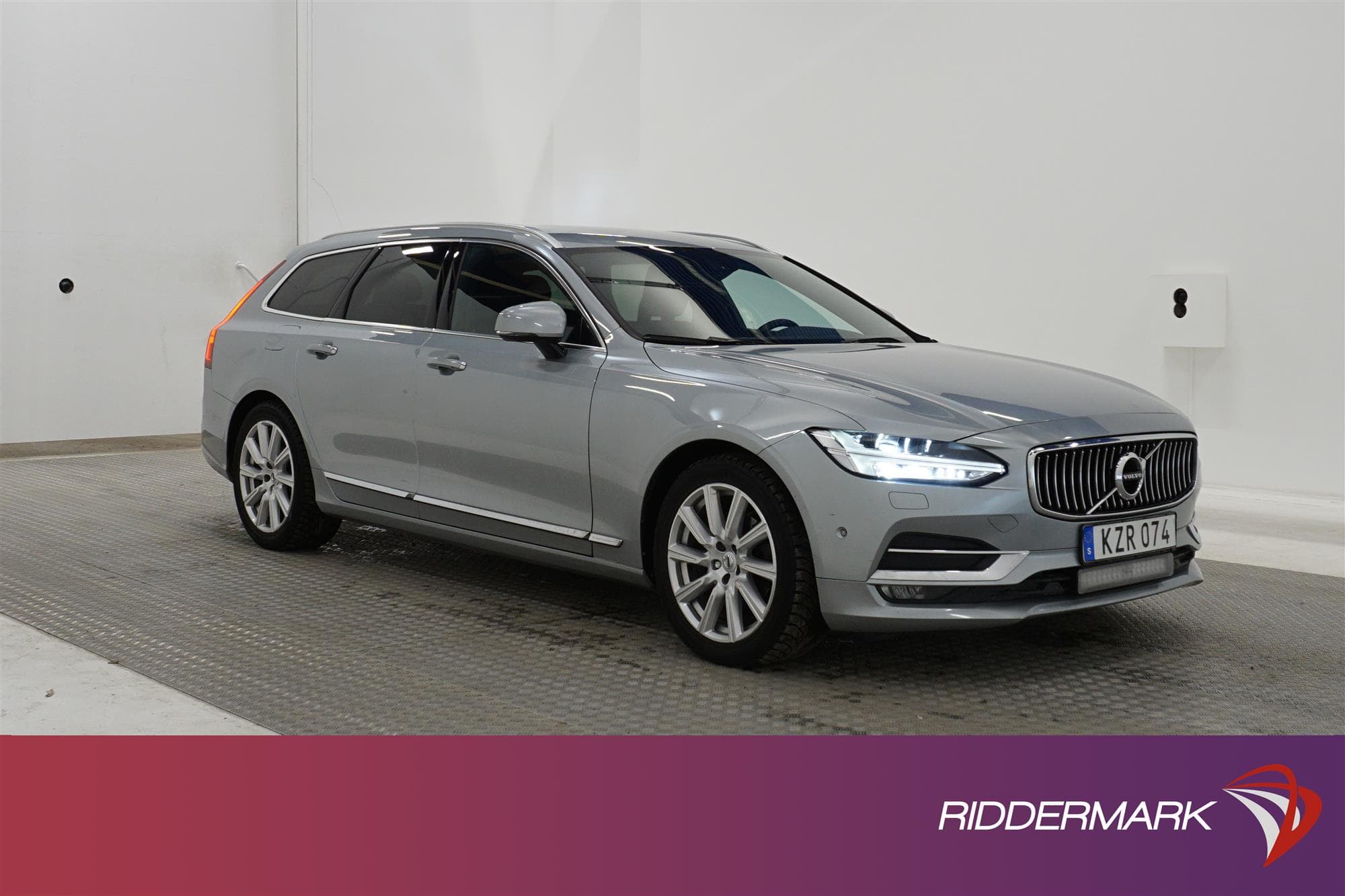 Volvo V90 D4 AWD 190hk