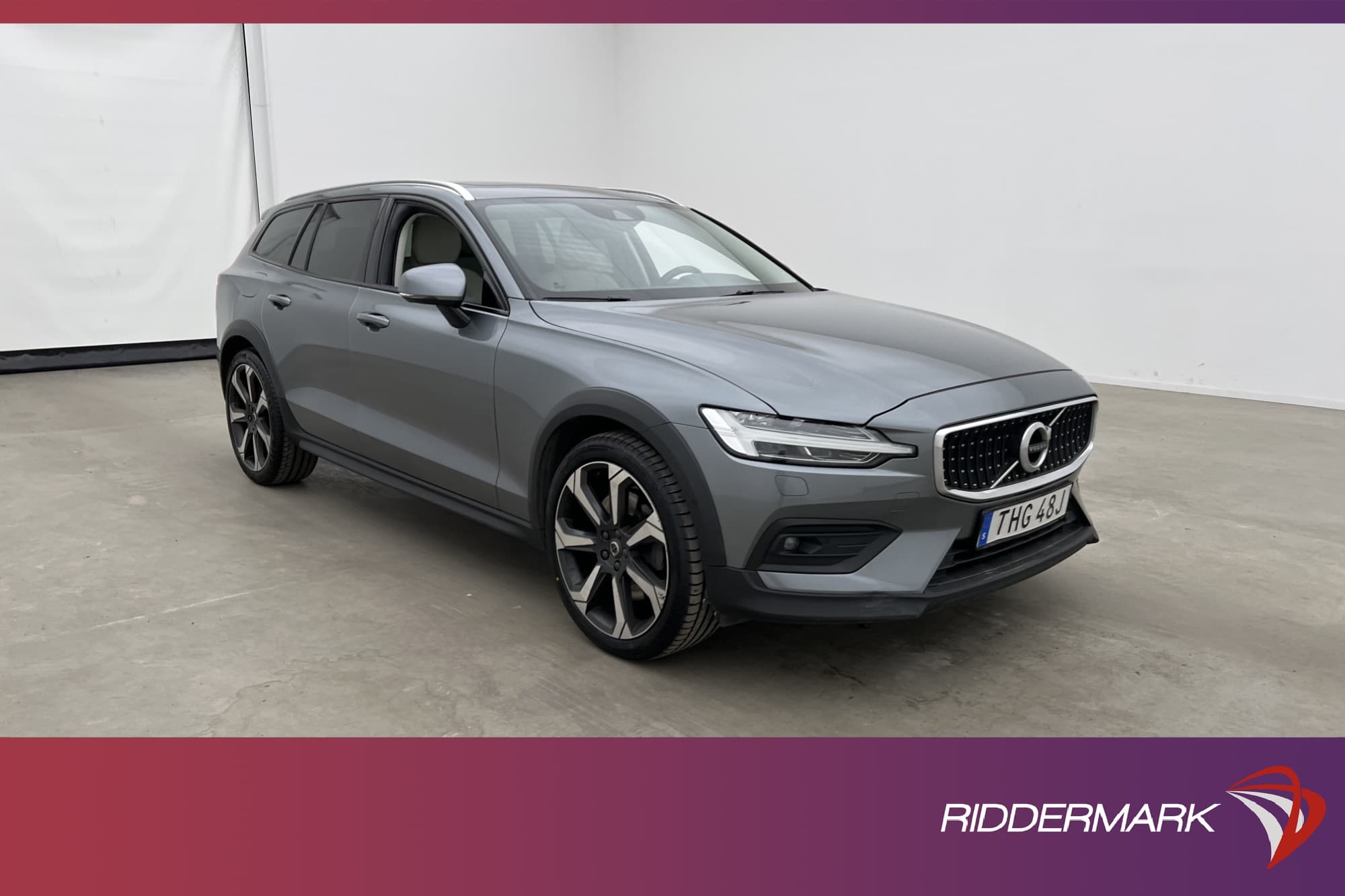 Volvo V60 Cross Country D4 AWD