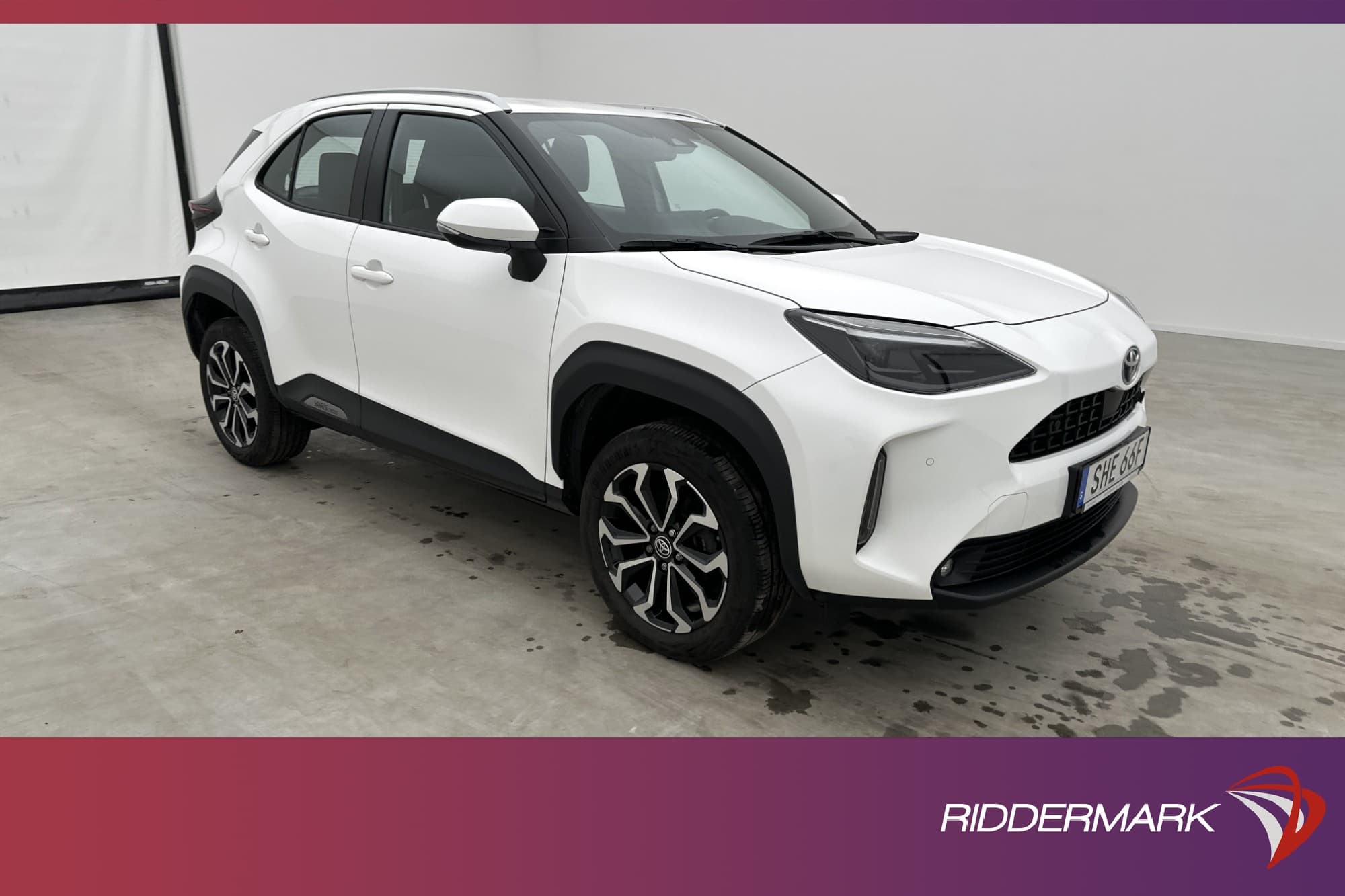 Toyota Yaris Cross Hybrid AWD 116hk