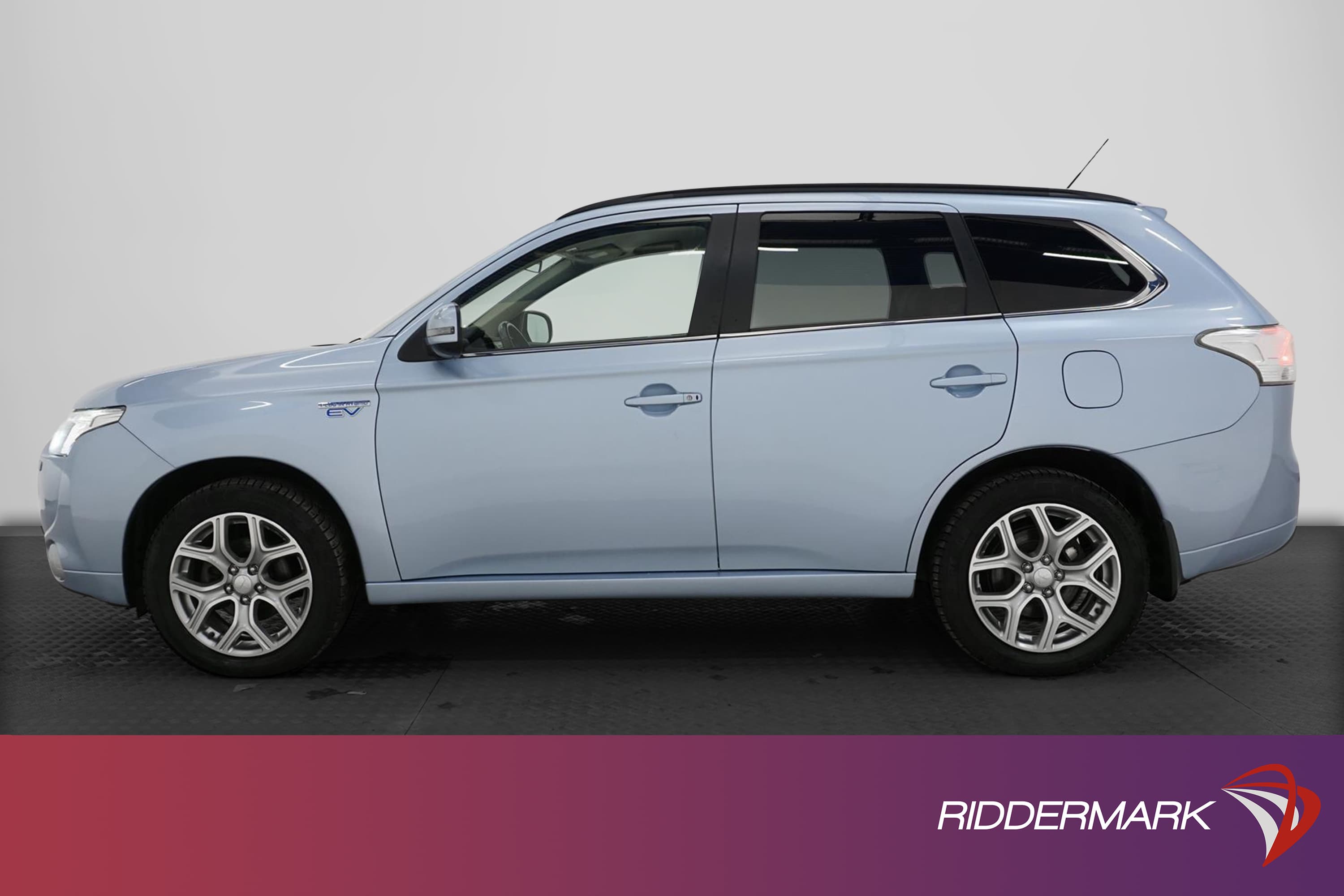 Mitsubishi Outlander P-HEV 203hk 4WD Business