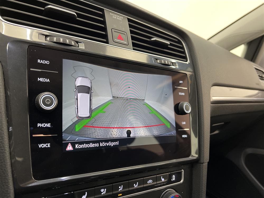 Volkswagen Golf Alltrack 2.0 TDI 4M D-Värm B-Kamera Draginteriör